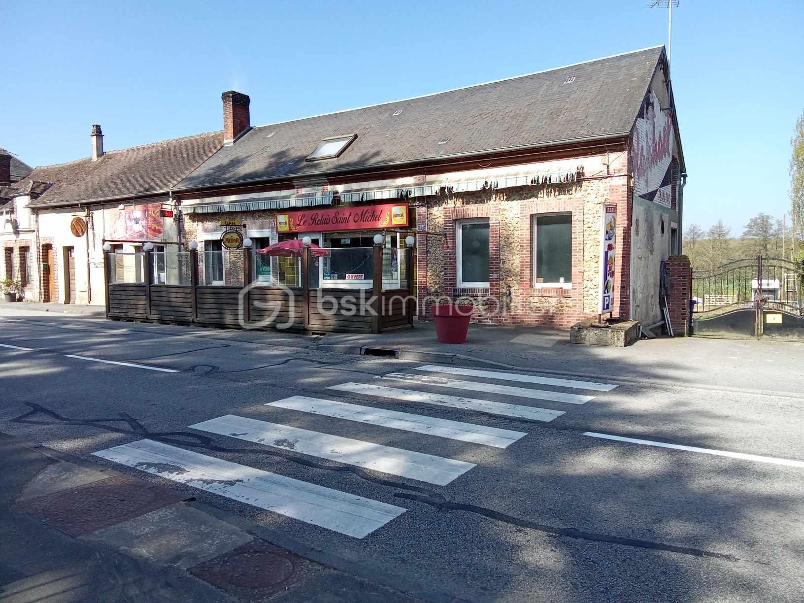 Maison de village de 212 m² - 488866677_1736701413855853_358844276036388757_n.jpg