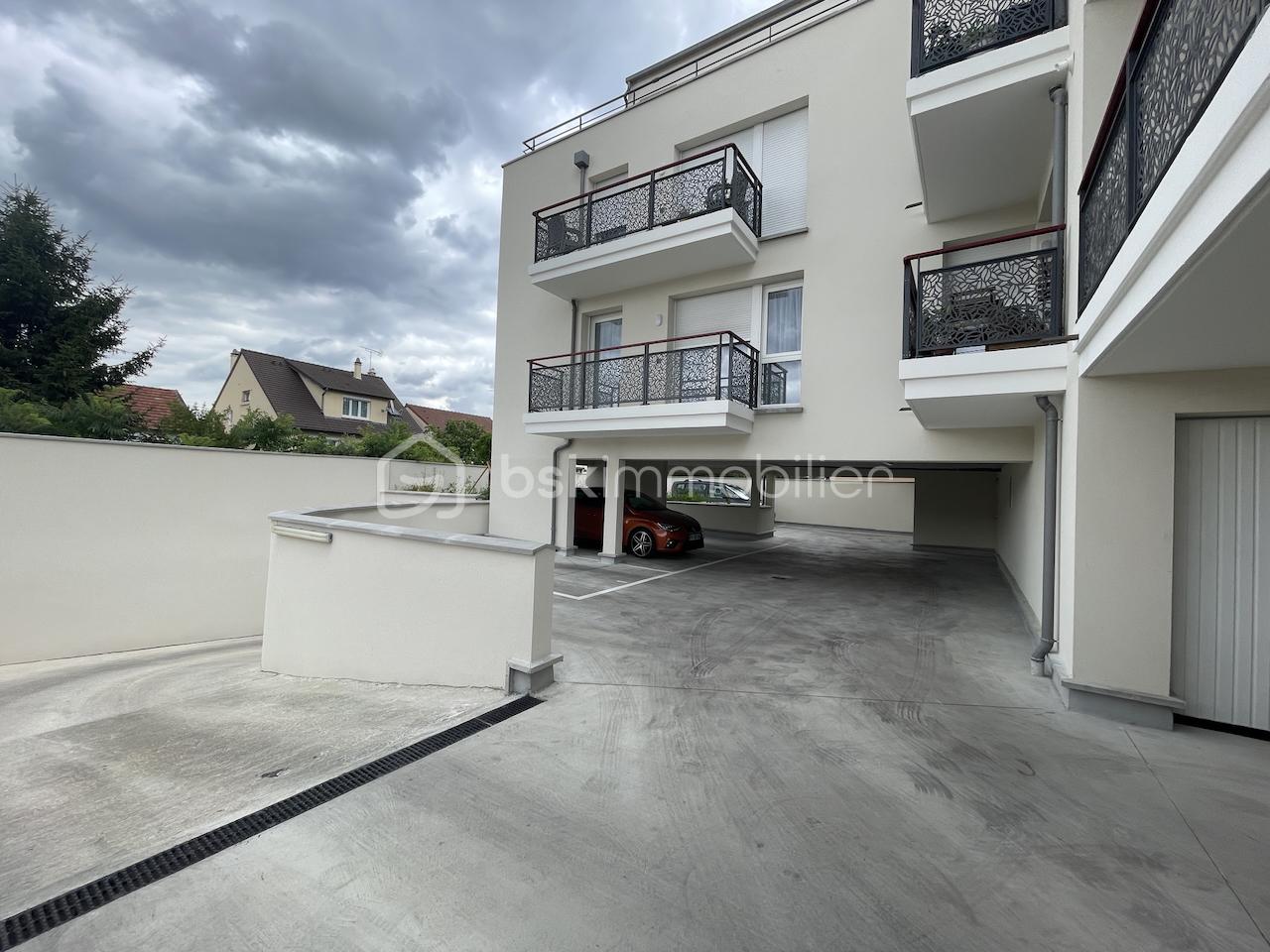 Local d'activités de 118 m² - IMG_5945.jpeg