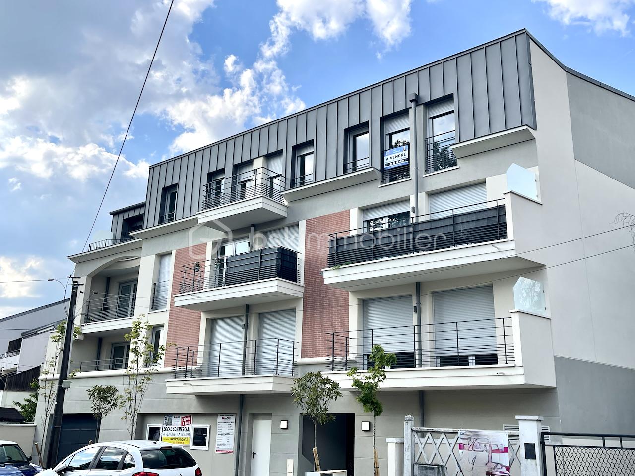 Local d'activités de 118 m²