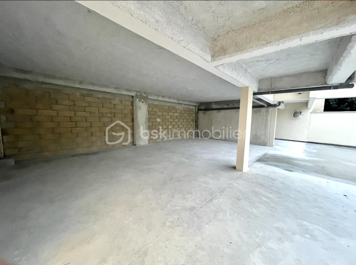 Local d'activités de 118 m² - Capture d’écran 2025-12-10 à 08.51.47.png