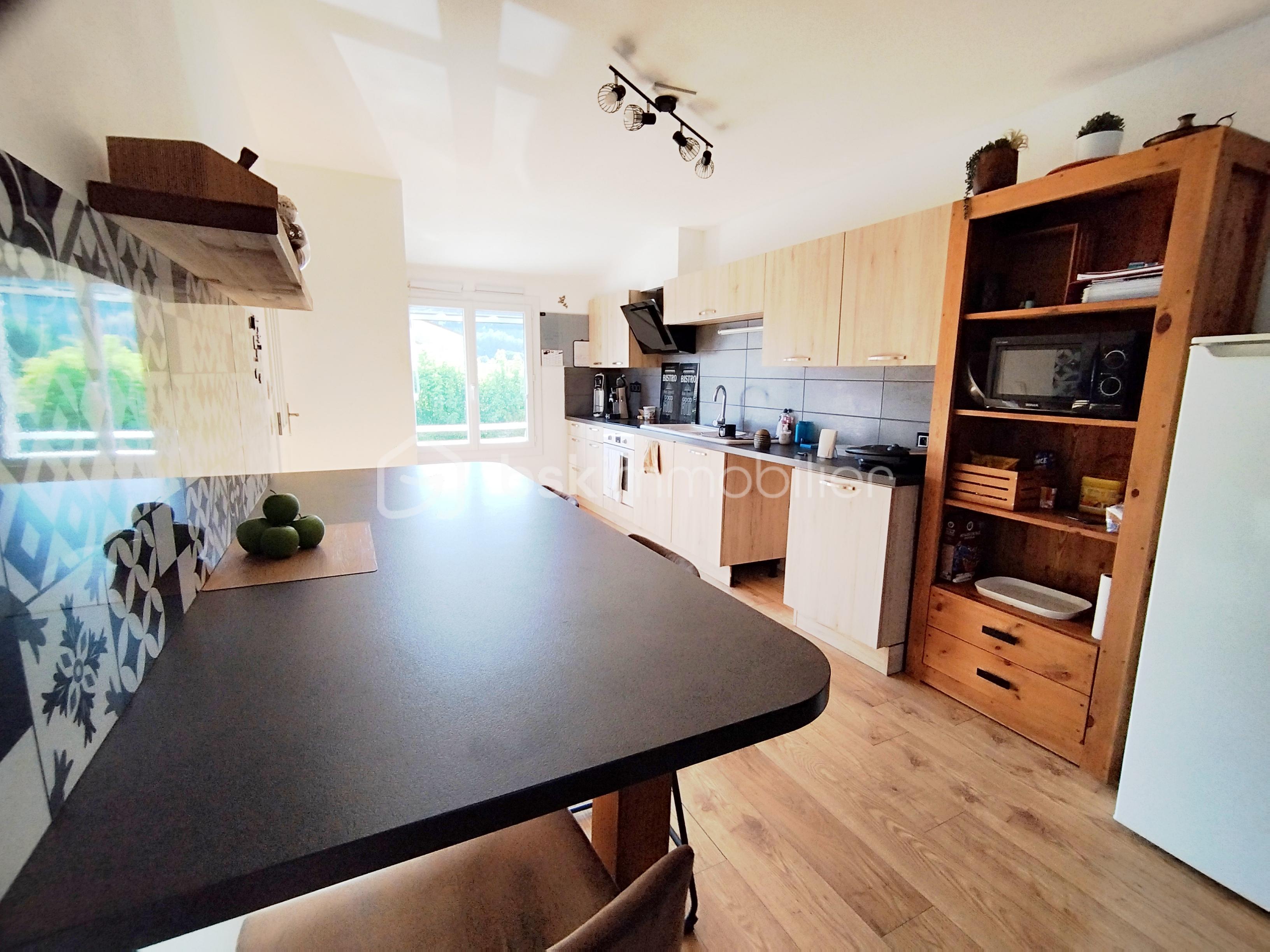 Maison de 107 m² - 1758097330966.jpg