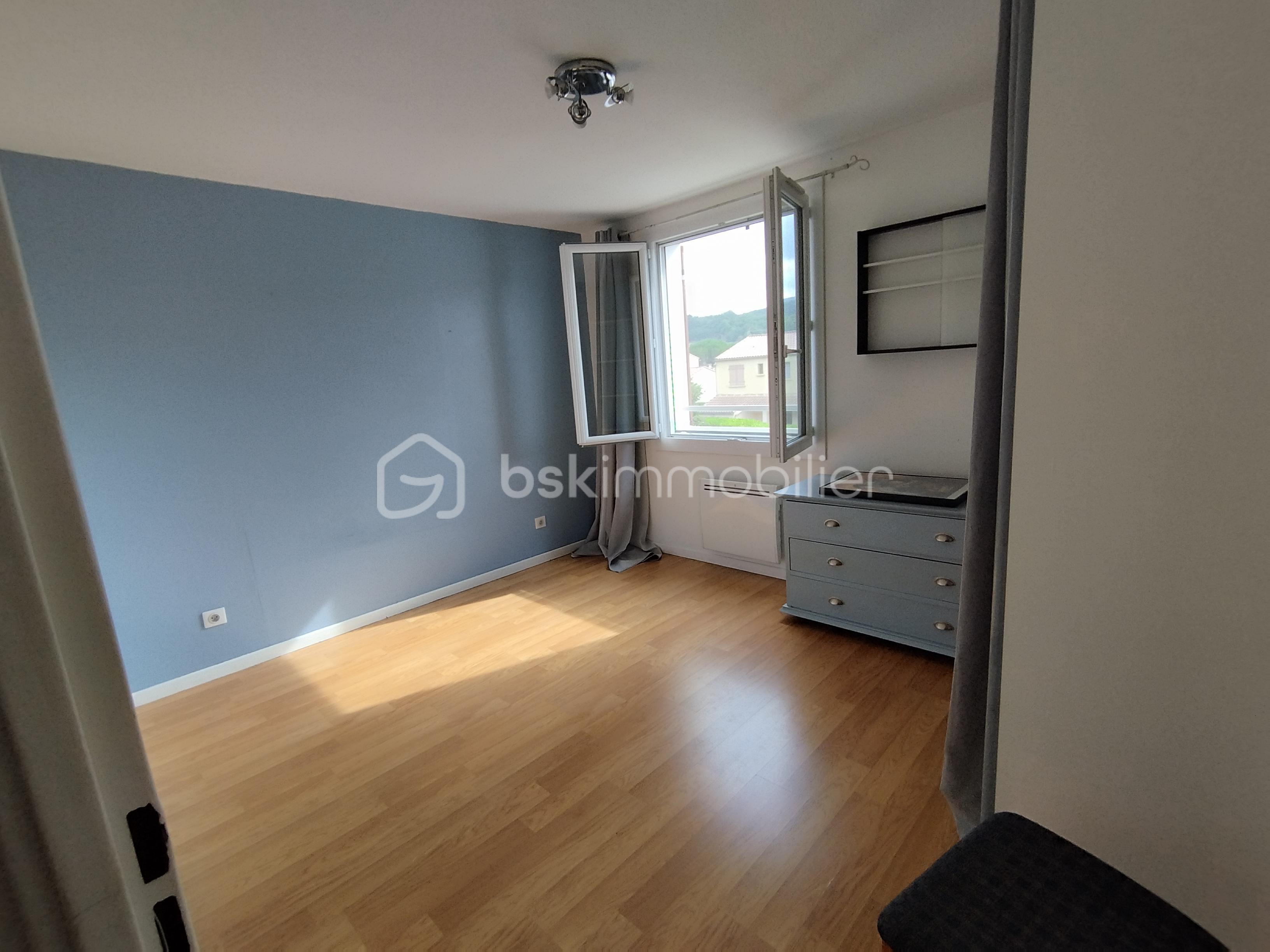 Maison de 107 m² - 1756371118584.jpg
