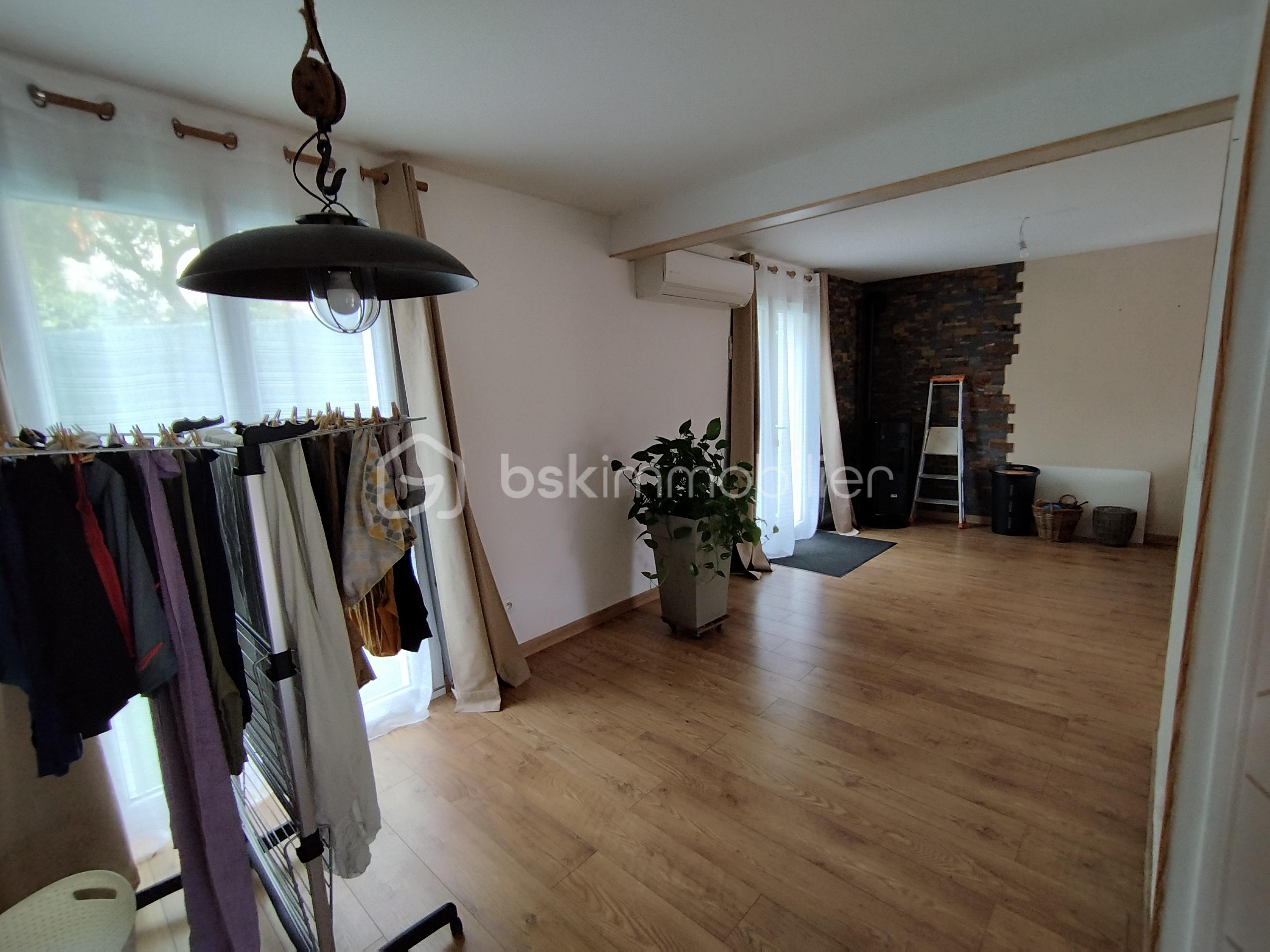 Maison de 107 m² - 1756371161619.jpg