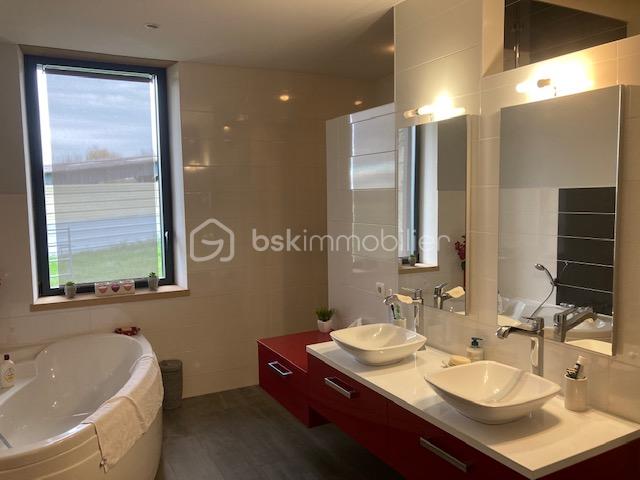 Maison de 190 m² - thumbnail_IMG_4942.jpg