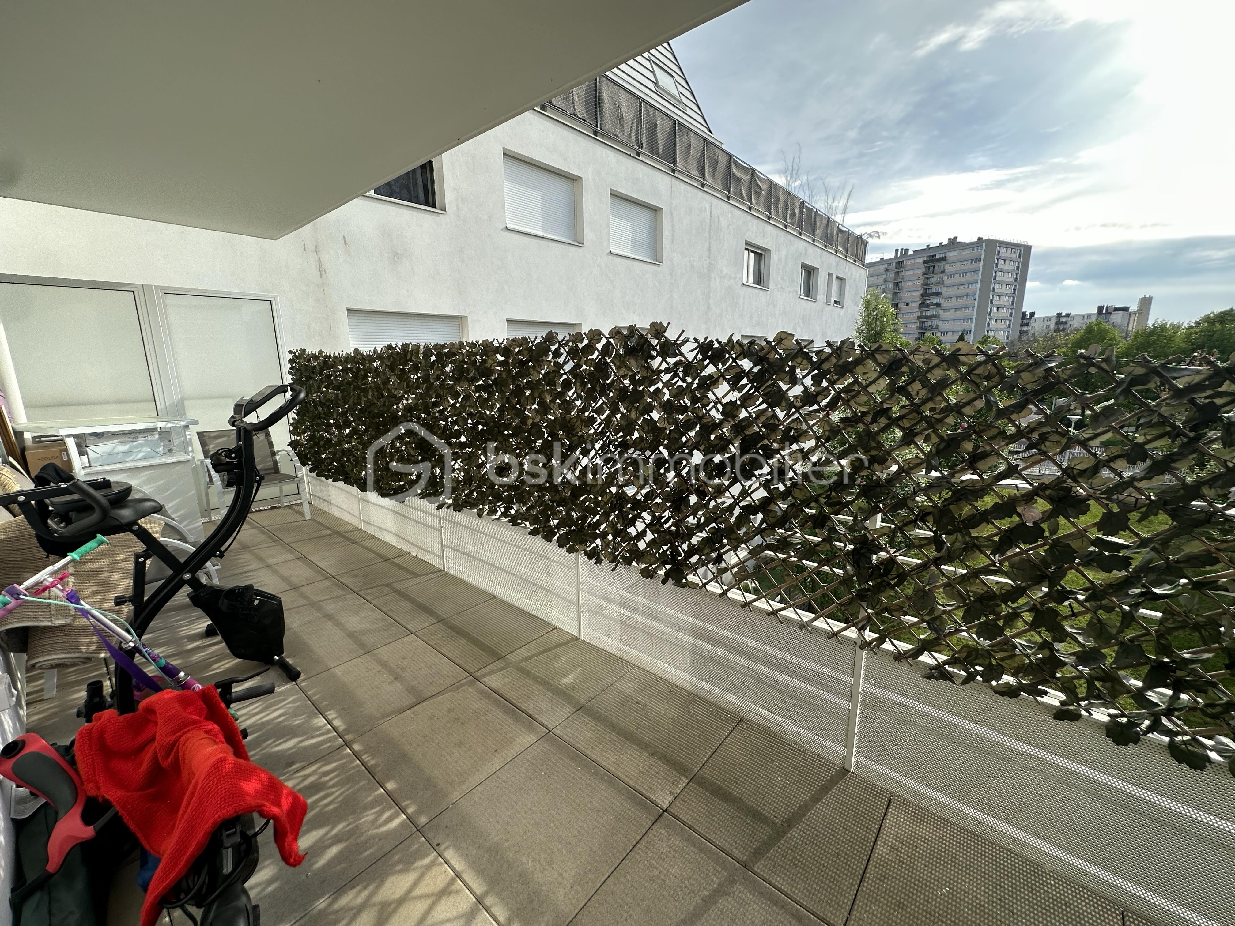 Appartement de 82 m² - tempImageoibD72.png