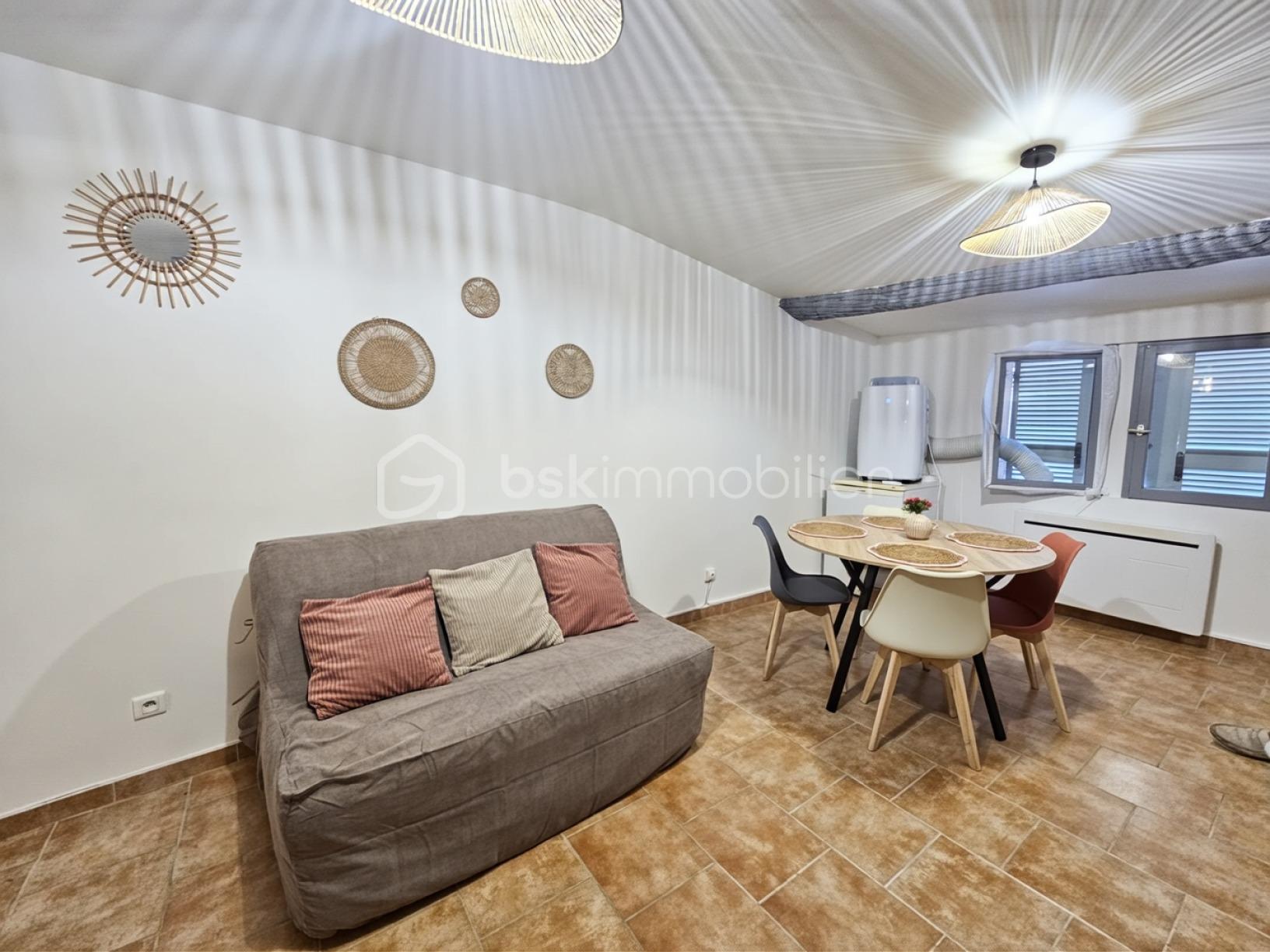 Appartement de 25 m² - 60b2d020-ed7b-492c-965c-5ab593a69523-58934.jpg
