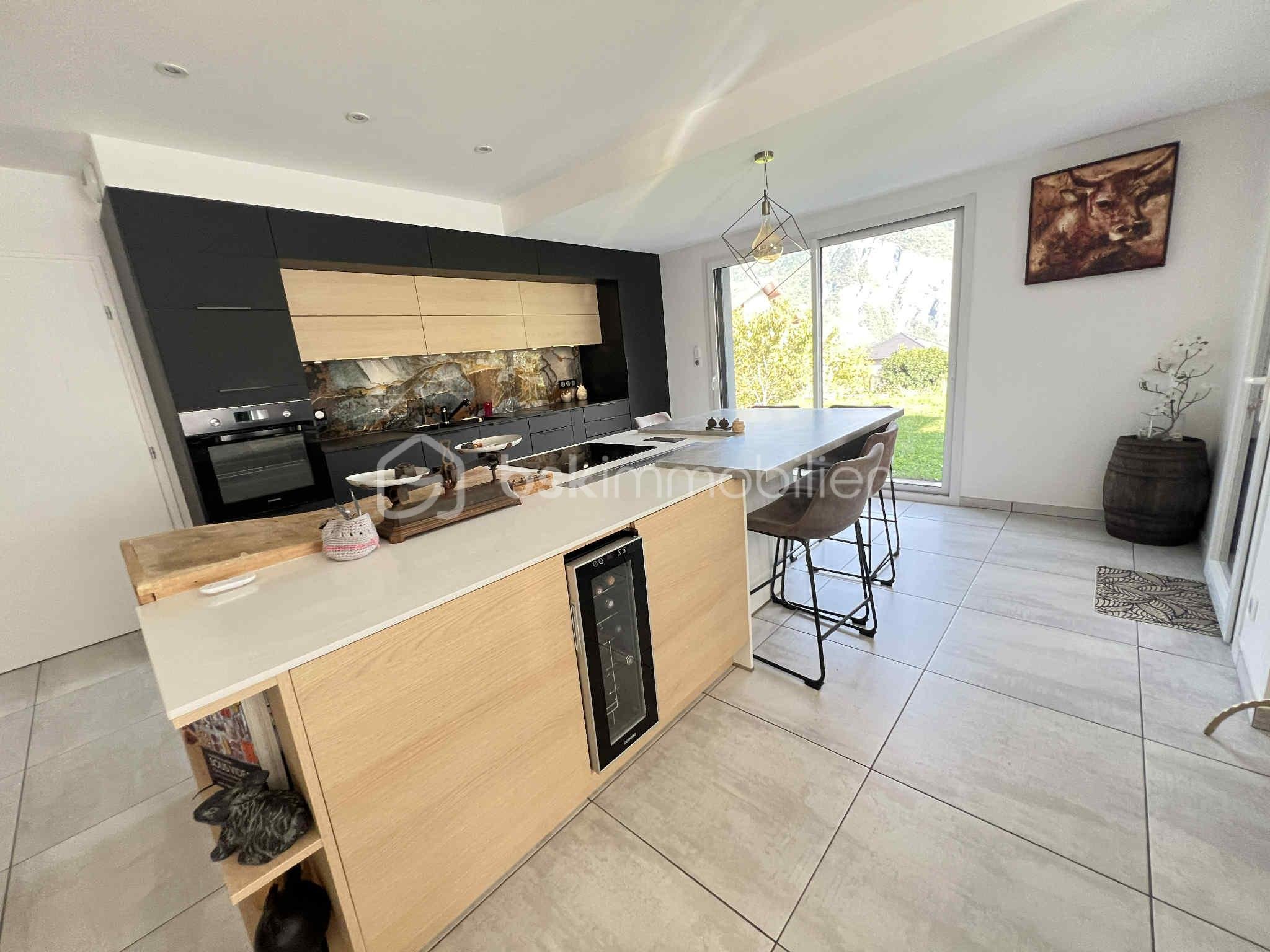 Maison contemporaine de 133 m² - 61ee66a4-1b8c-46dc-92d0-7b4f35ca77ae.jpeg