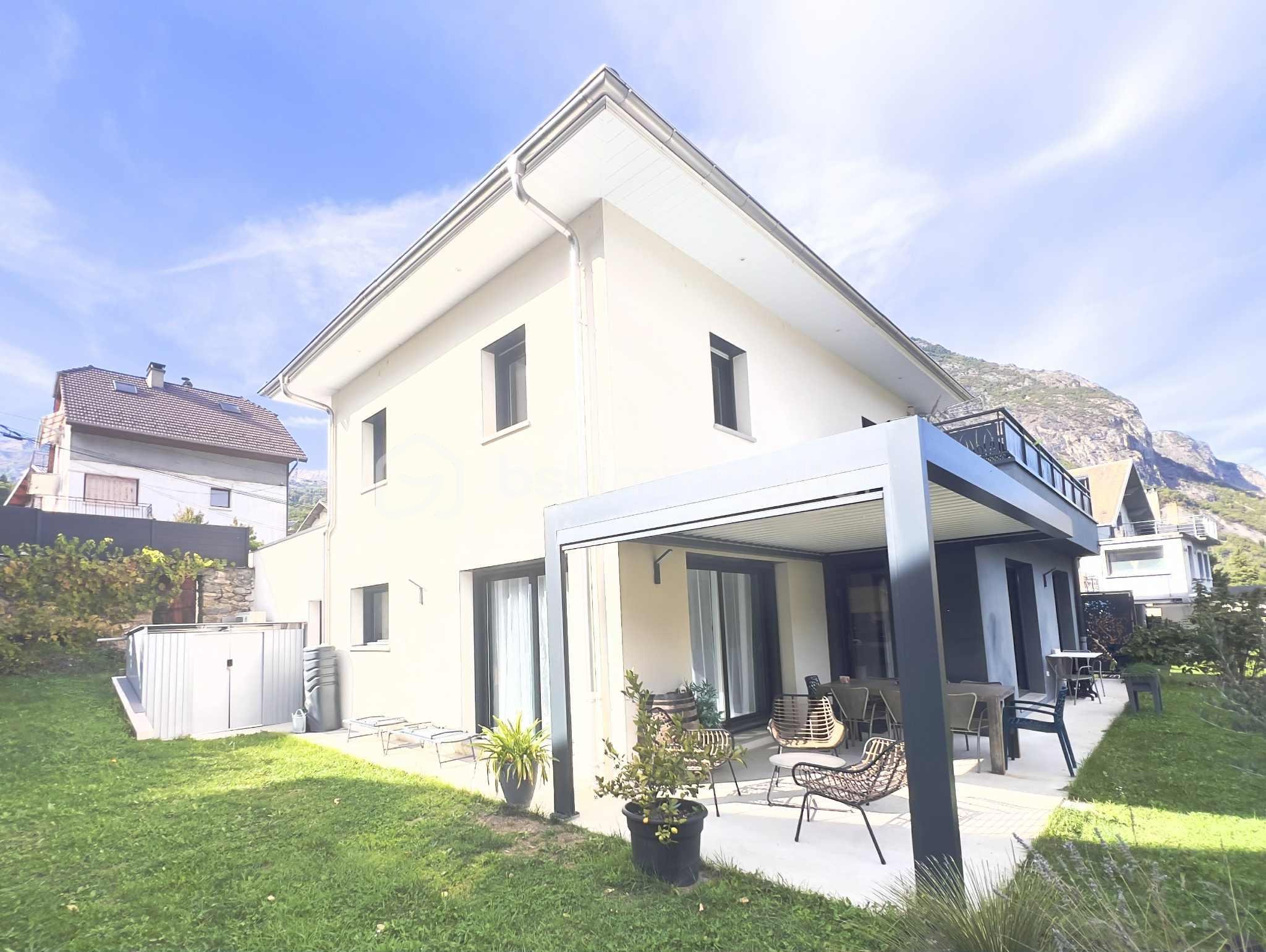 Maison contemporaine de 133 m² - 8532a26d-89af-4794-b14a-491ef47918d2.jpeg