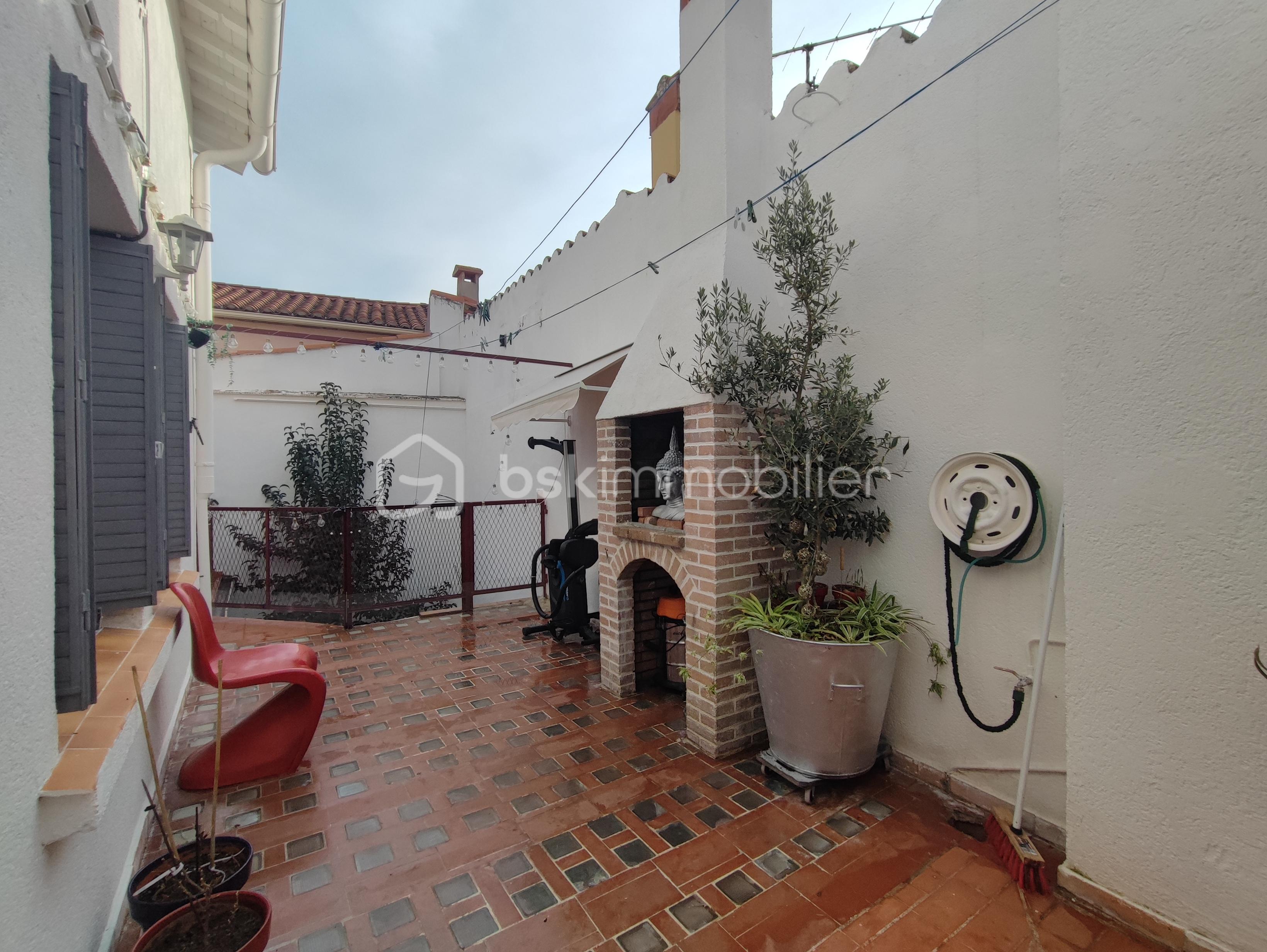 Maison de ville de 185 m² - 1768401478217.jpg