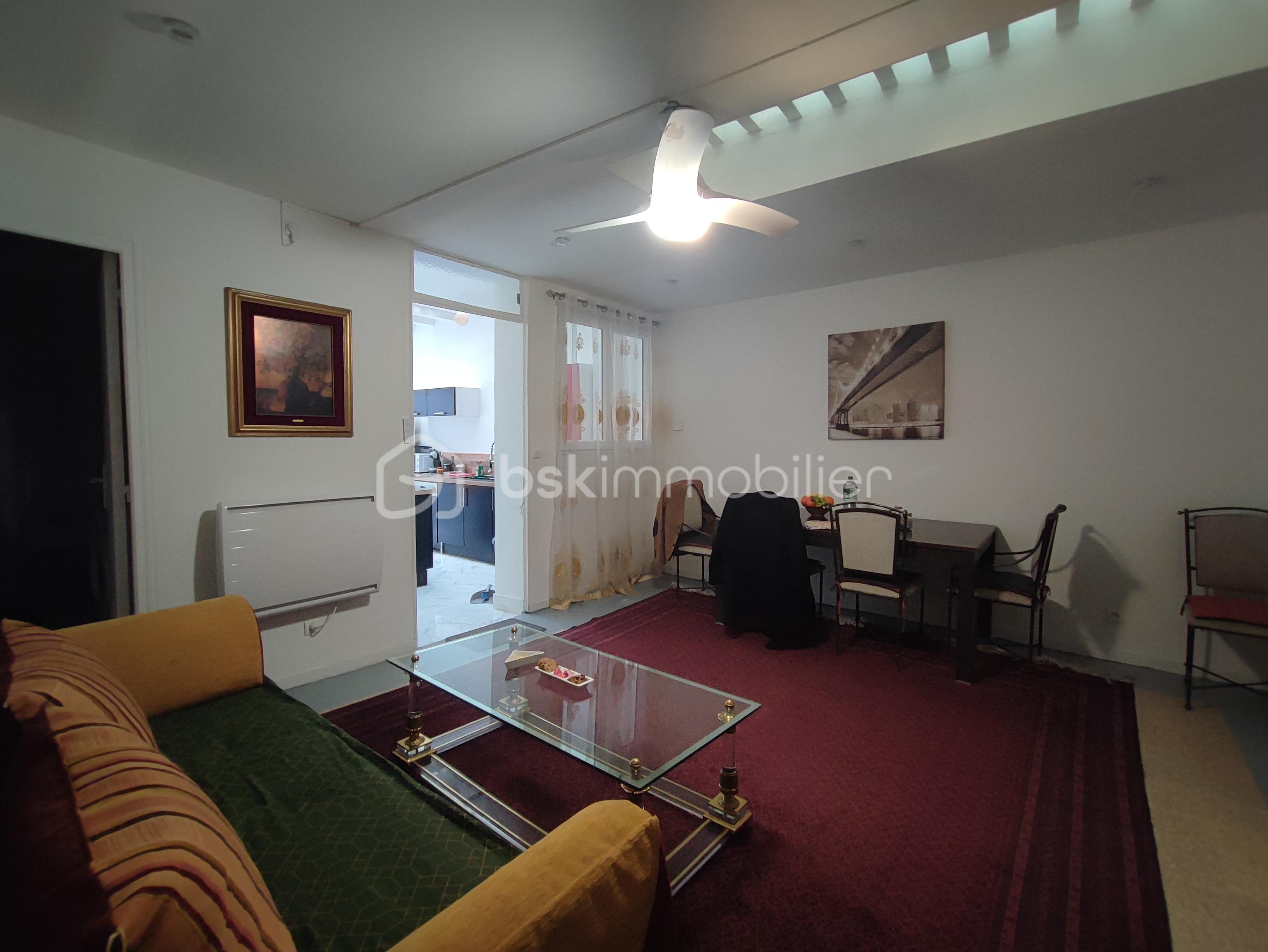 Maison de ville de 185 m² - 1768401478358.jpg