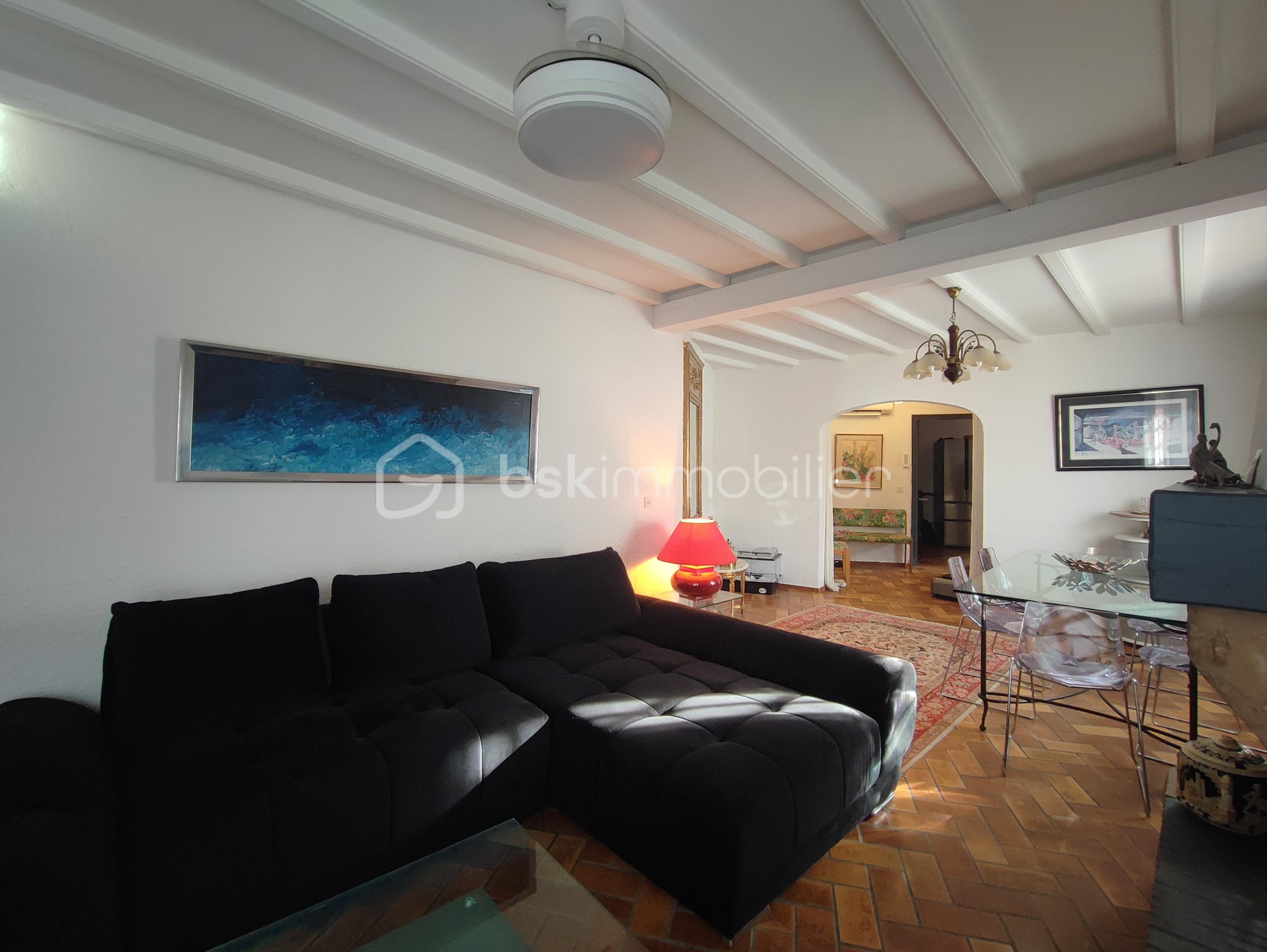 Maison de ville de 185 m² - 1768401478123.jpg