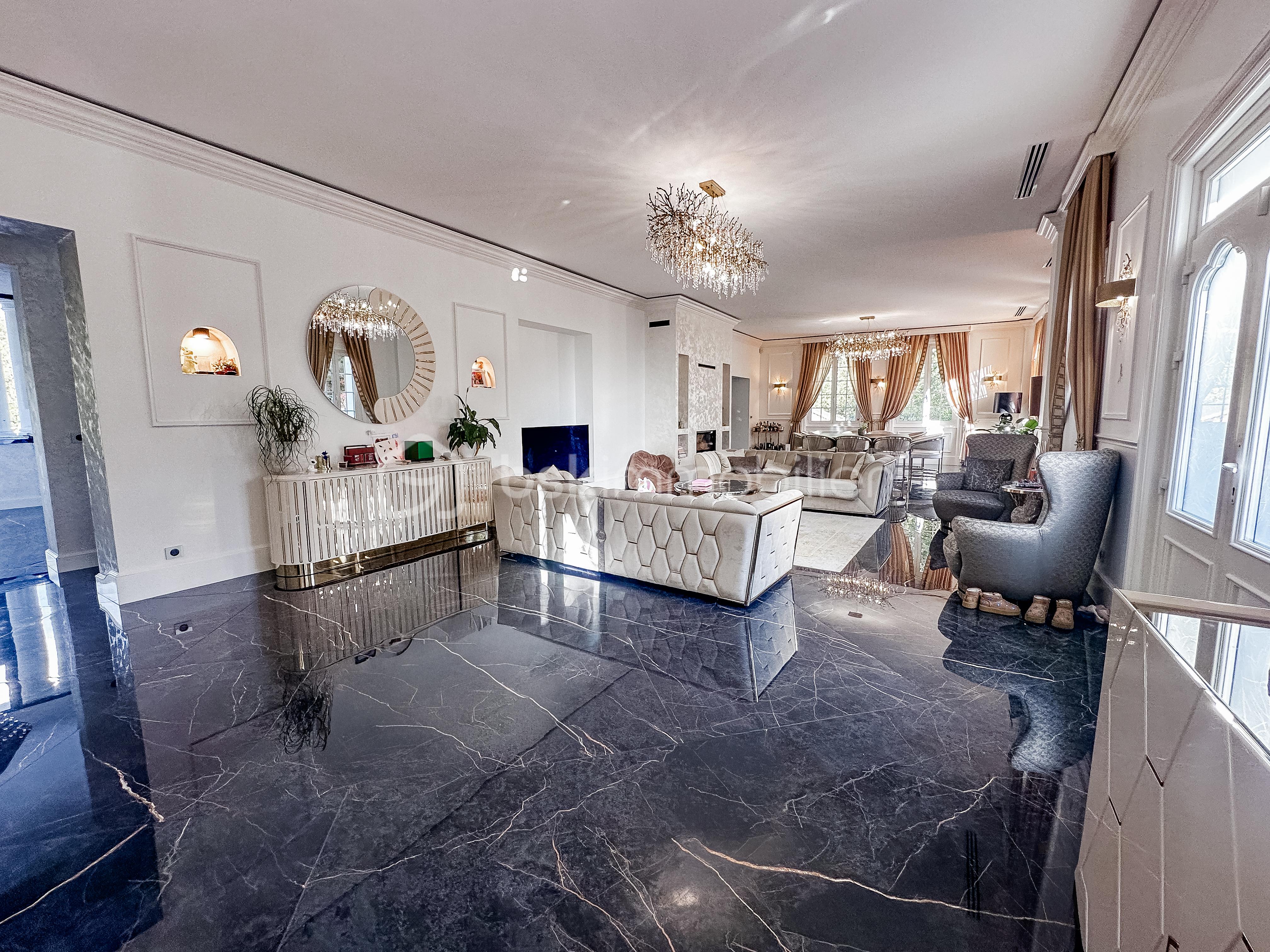 Demeure de 496,57 m² - IMG_8492.jpg