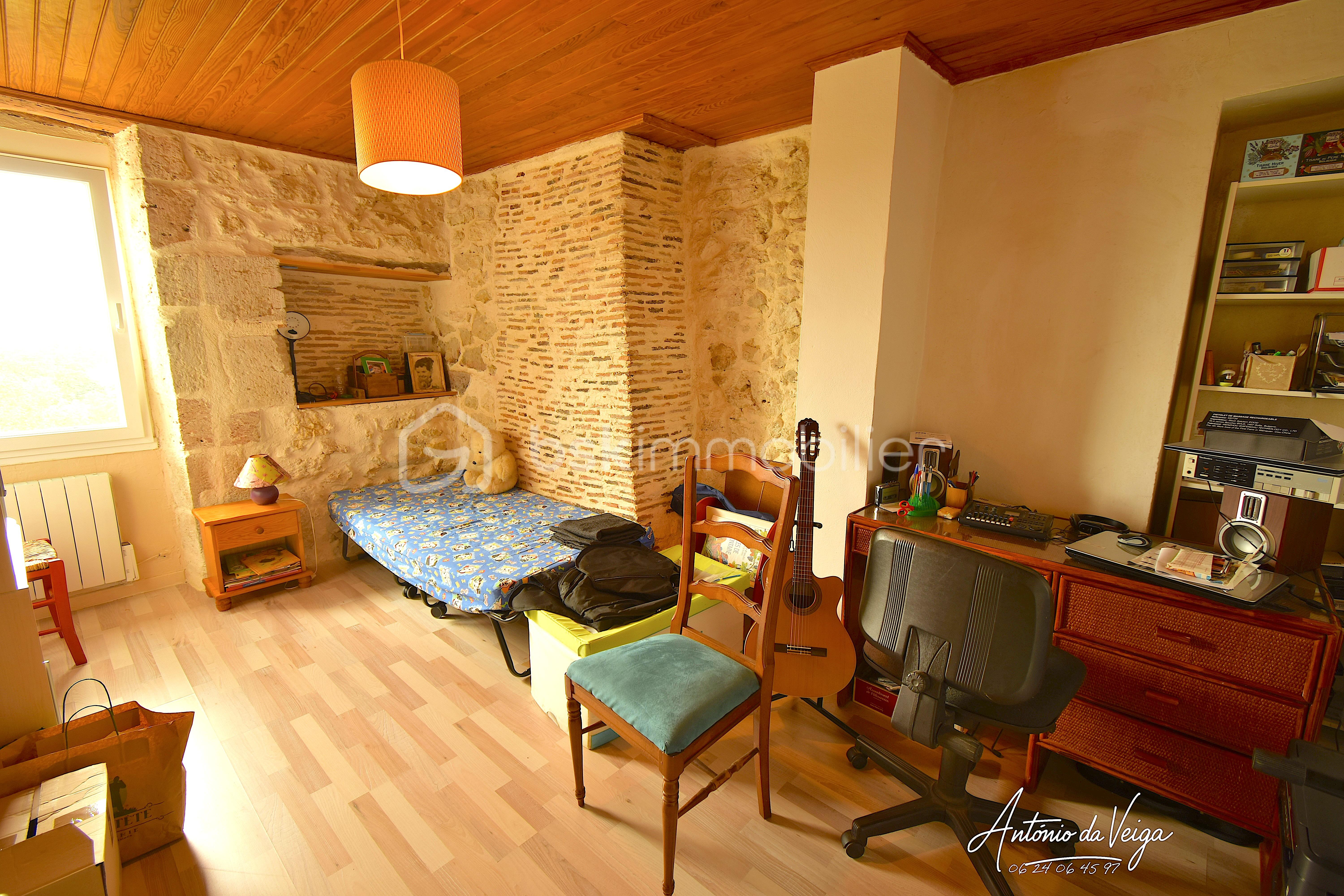 Maison de village de 125 m² - DSC_0009.JPG
