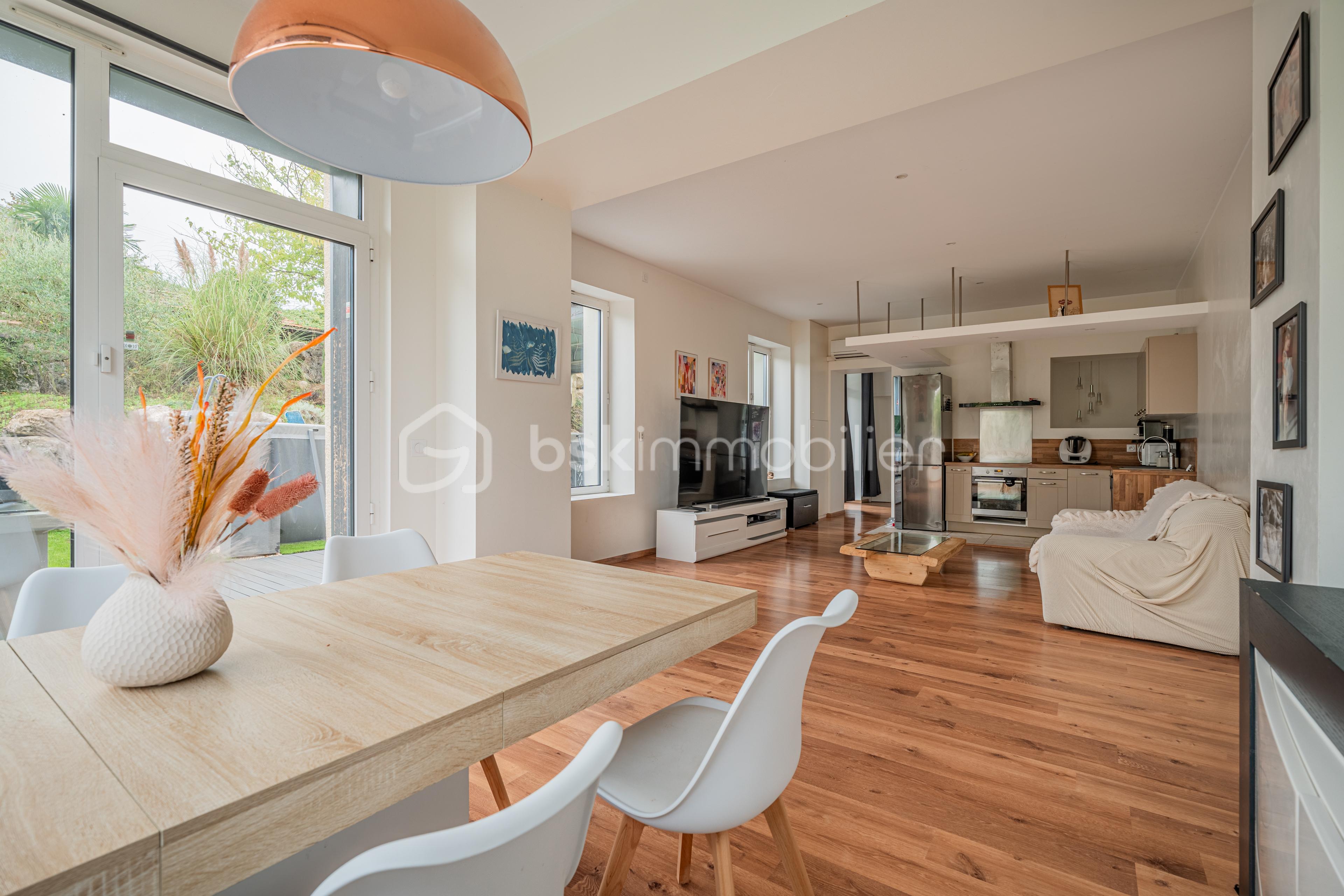 Appartement de 120 m² - A7406212-HDR-Modifier.jpg