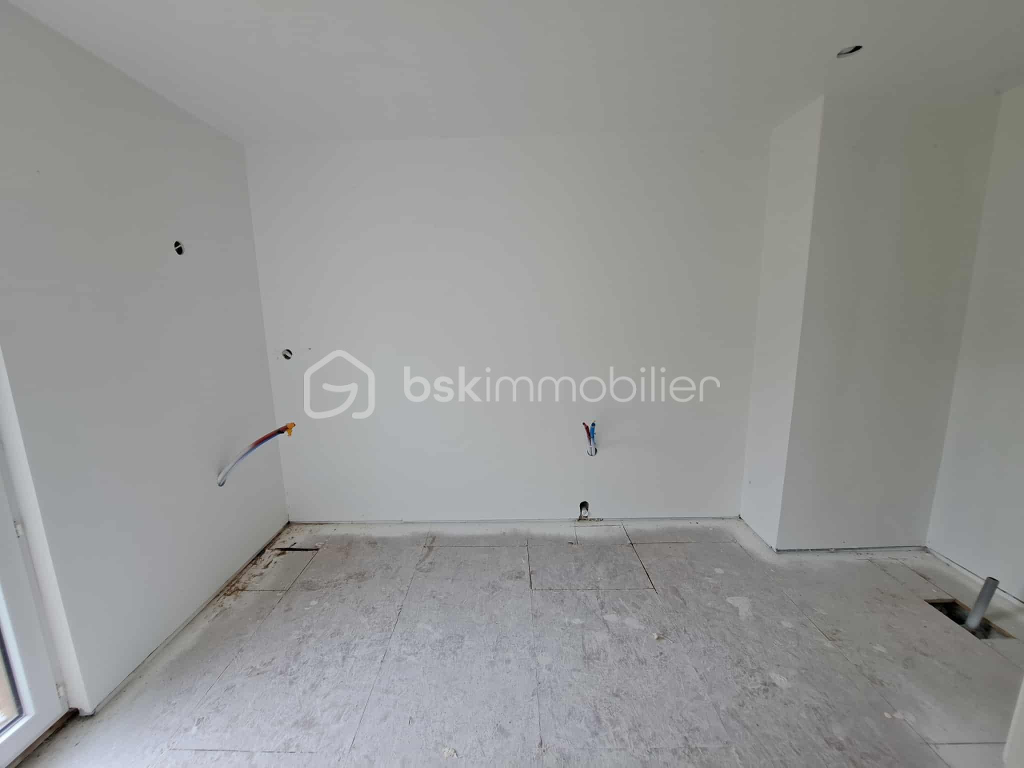 Maison contemporaine de 190 m² - c59cf530-f0dc-427c-9990-f21a8515e2c3.jfif