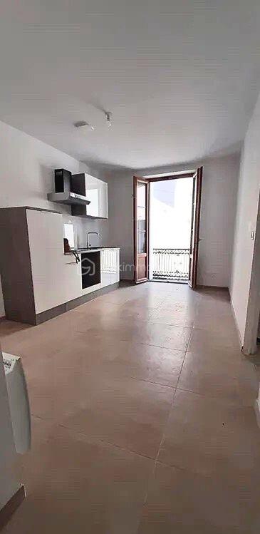 Immeuble de 150 m² - cuisine 1e etage.png