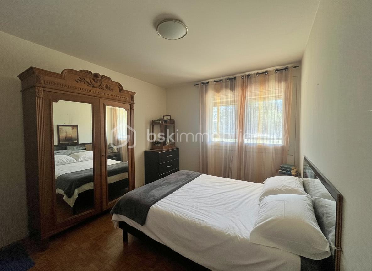 Appartement de 59,85 m² - chambre.jpg