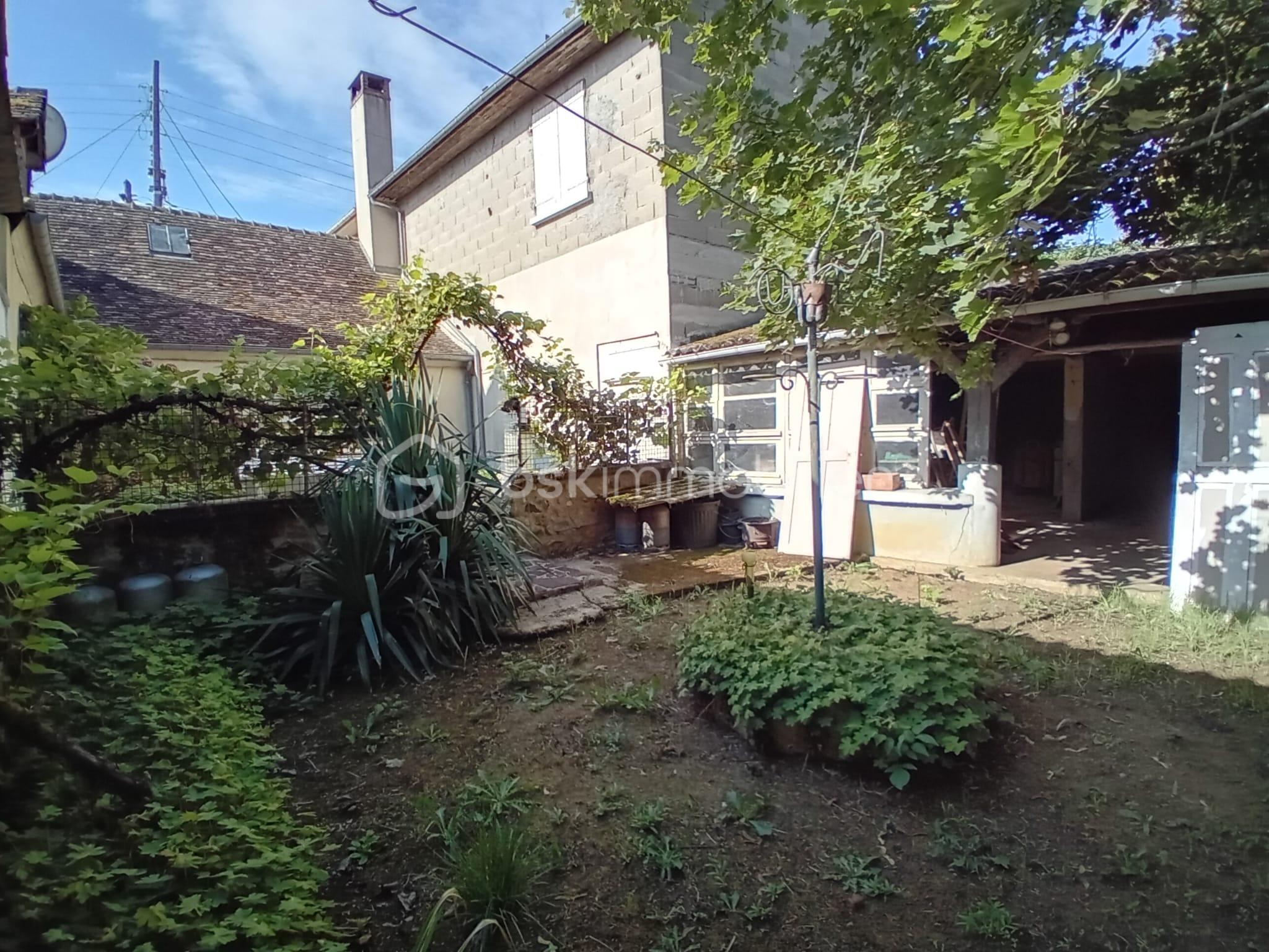 Maison de ville de 125 m² - IMG-20250802-WA0013.jpg