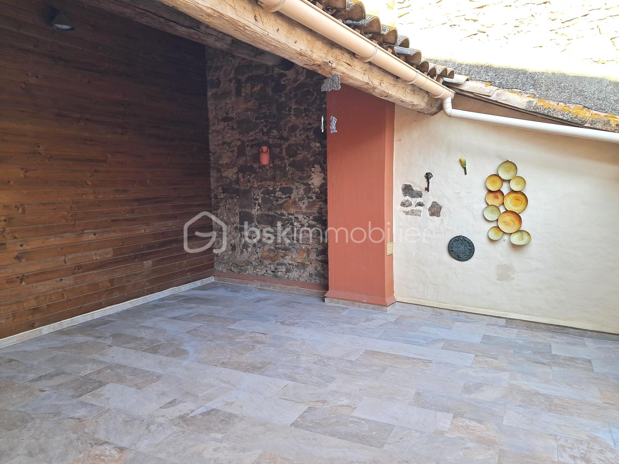 Maison ancienne de 253 m² - 03-terrasse.jpg