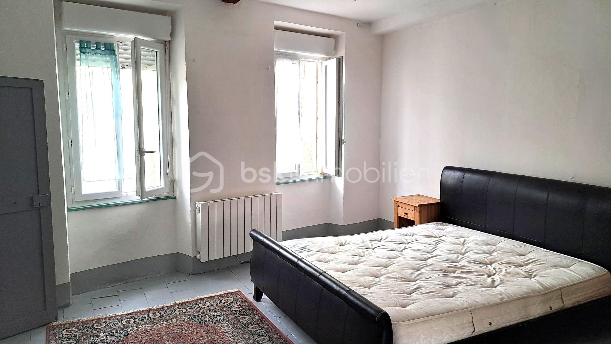 Maison ancienne de 253 m² - eb-chambre 2.jpg