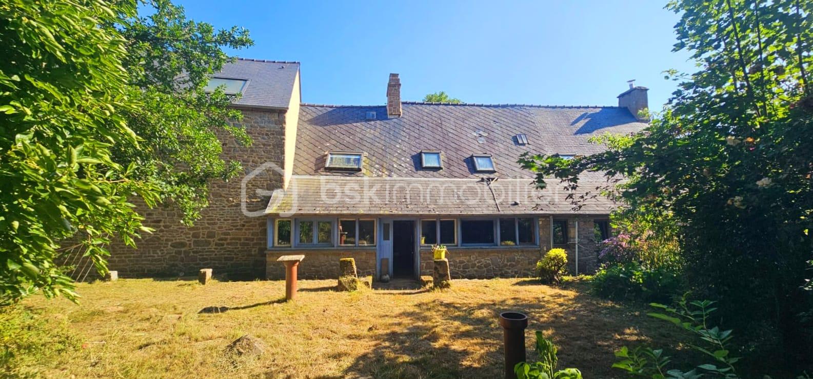 Maison en pierre de 163 m² - WhatsApp Image 2025-06-24 à 09.40.23_b3bd68ef.jpg