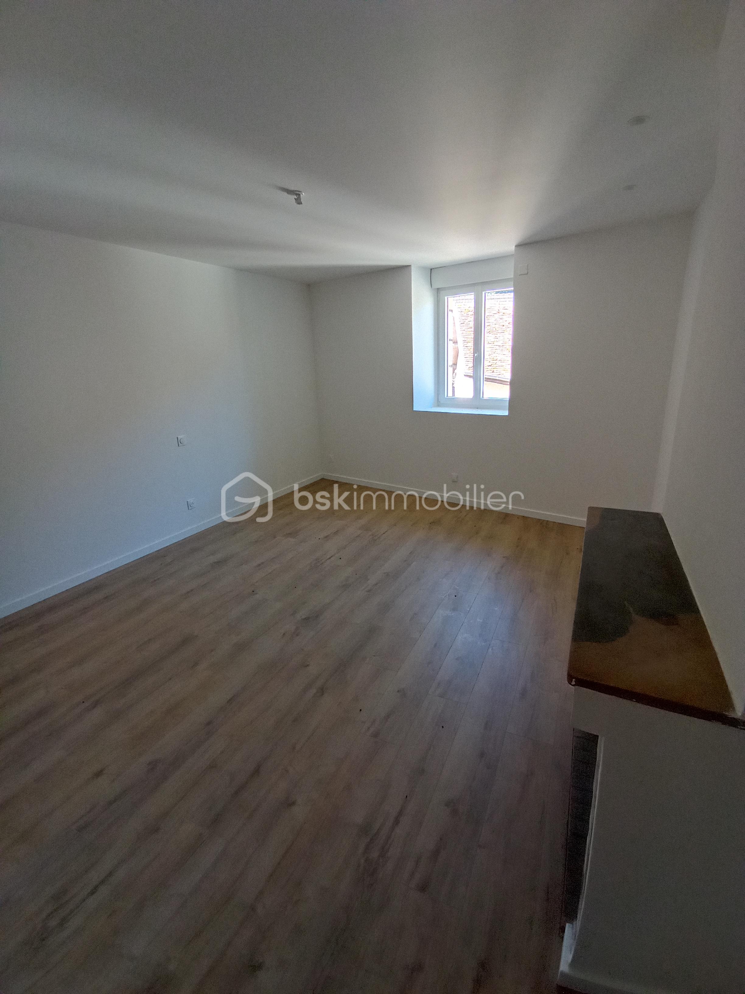Appartement de 60 m² - BEURE T3 504.jpg