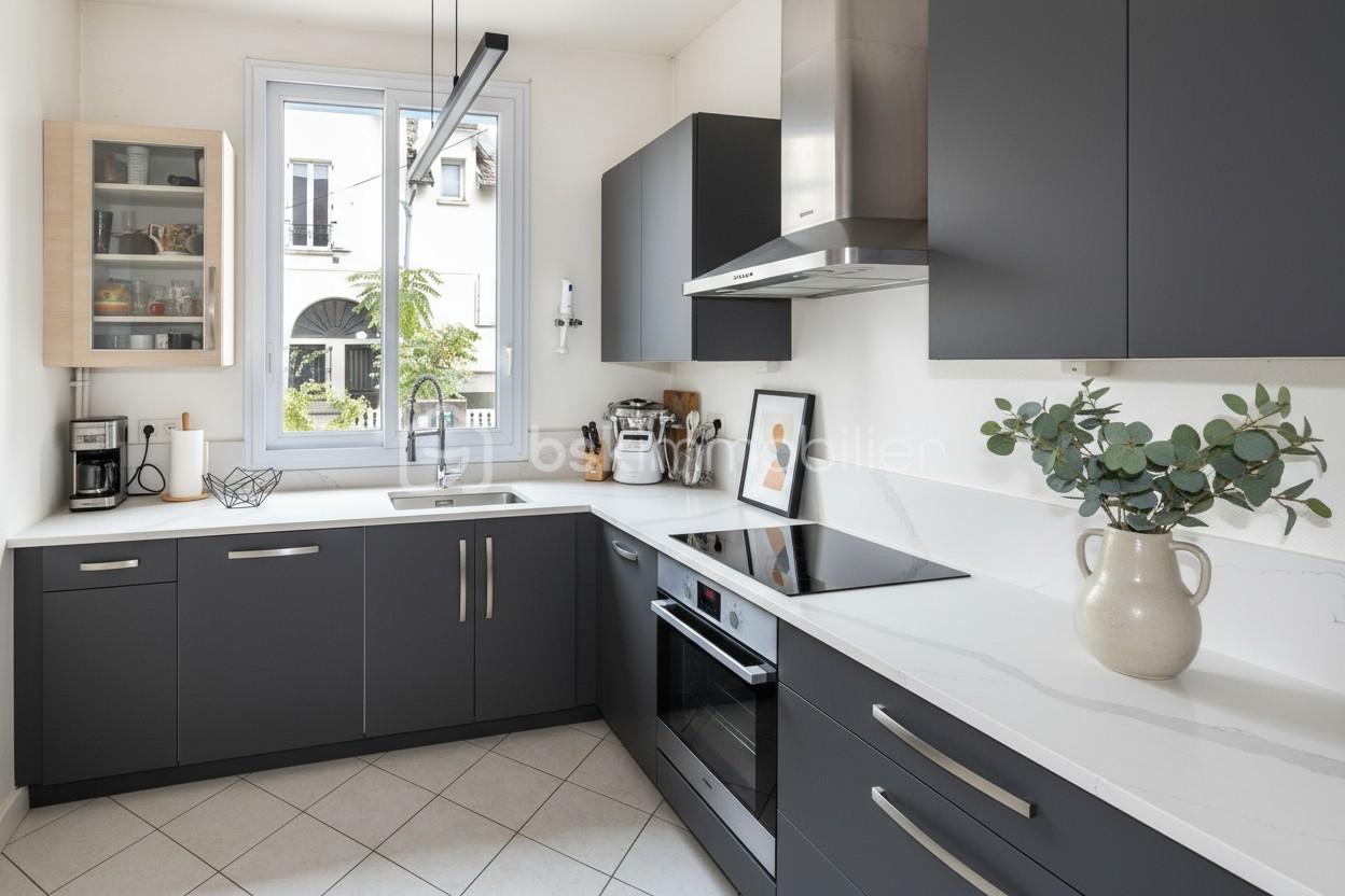 Maison de 185 m² - generated_2025-10-16T08_12_08.603.jpg