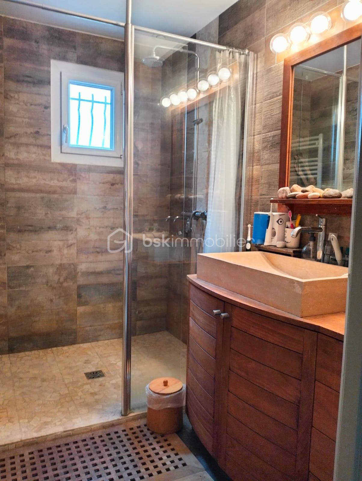 Maison de 103 m² - WhatsApp Image 2025-11-07 at 23.50.42 (2).jpeg