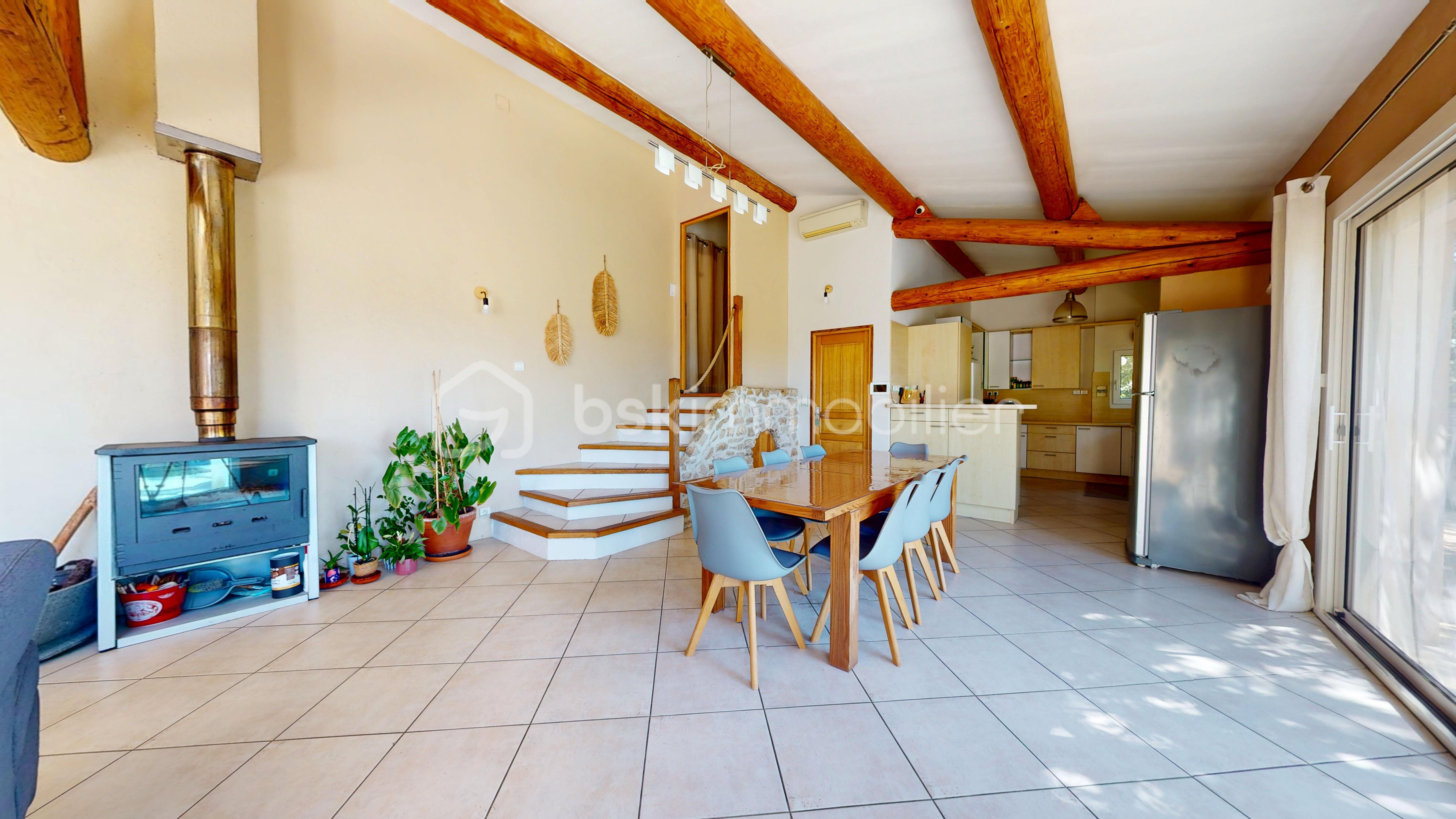Maison d architecte de 164 m² - Villa-avec-vue-exceptionnelle-piscine-dependance-09182025_183756.jpg