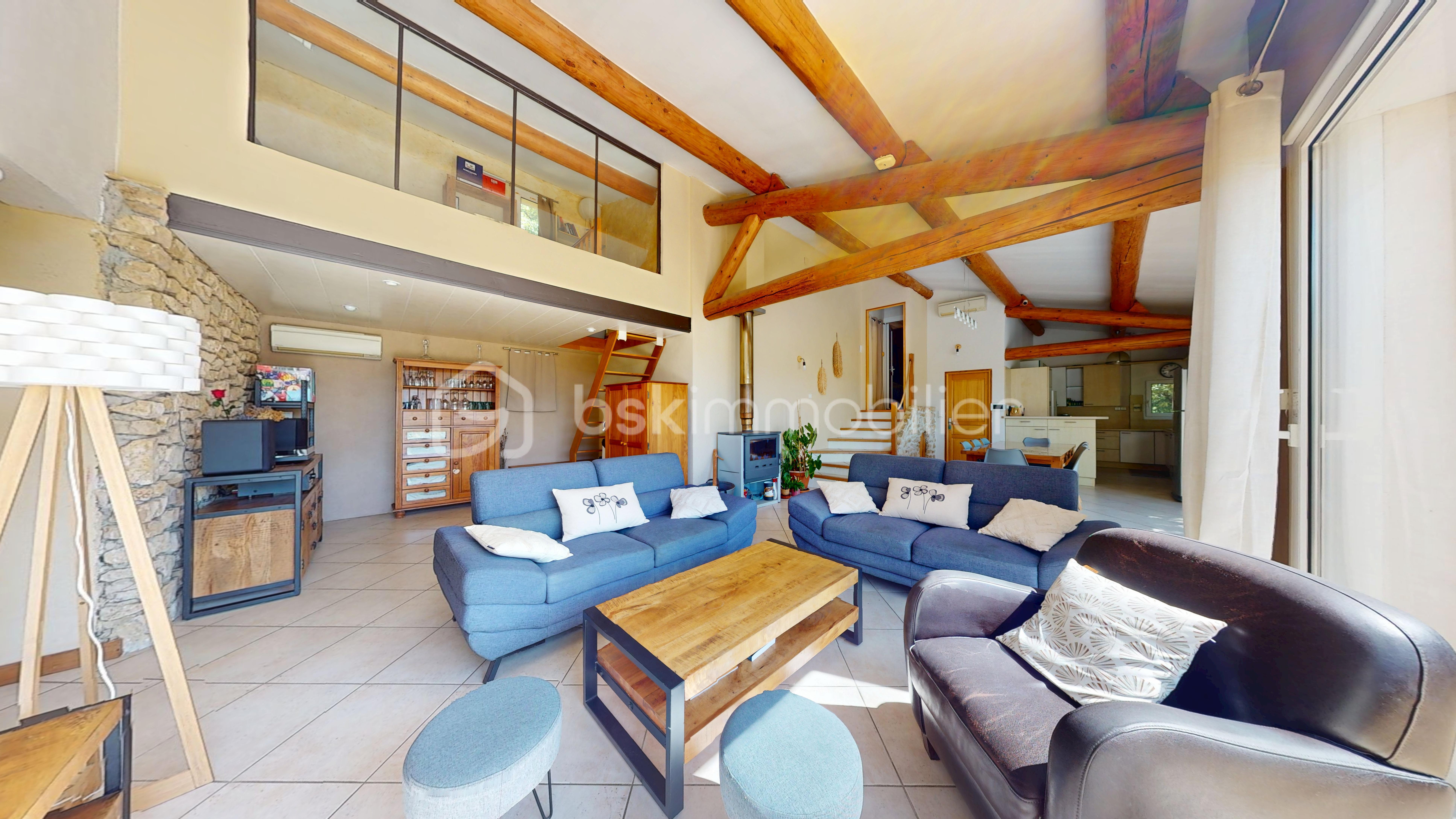 Maison d architecte de 164 m² - Villa-avec-vue-exceptionnelle-piscine-dependance-09182025_184920.jpg