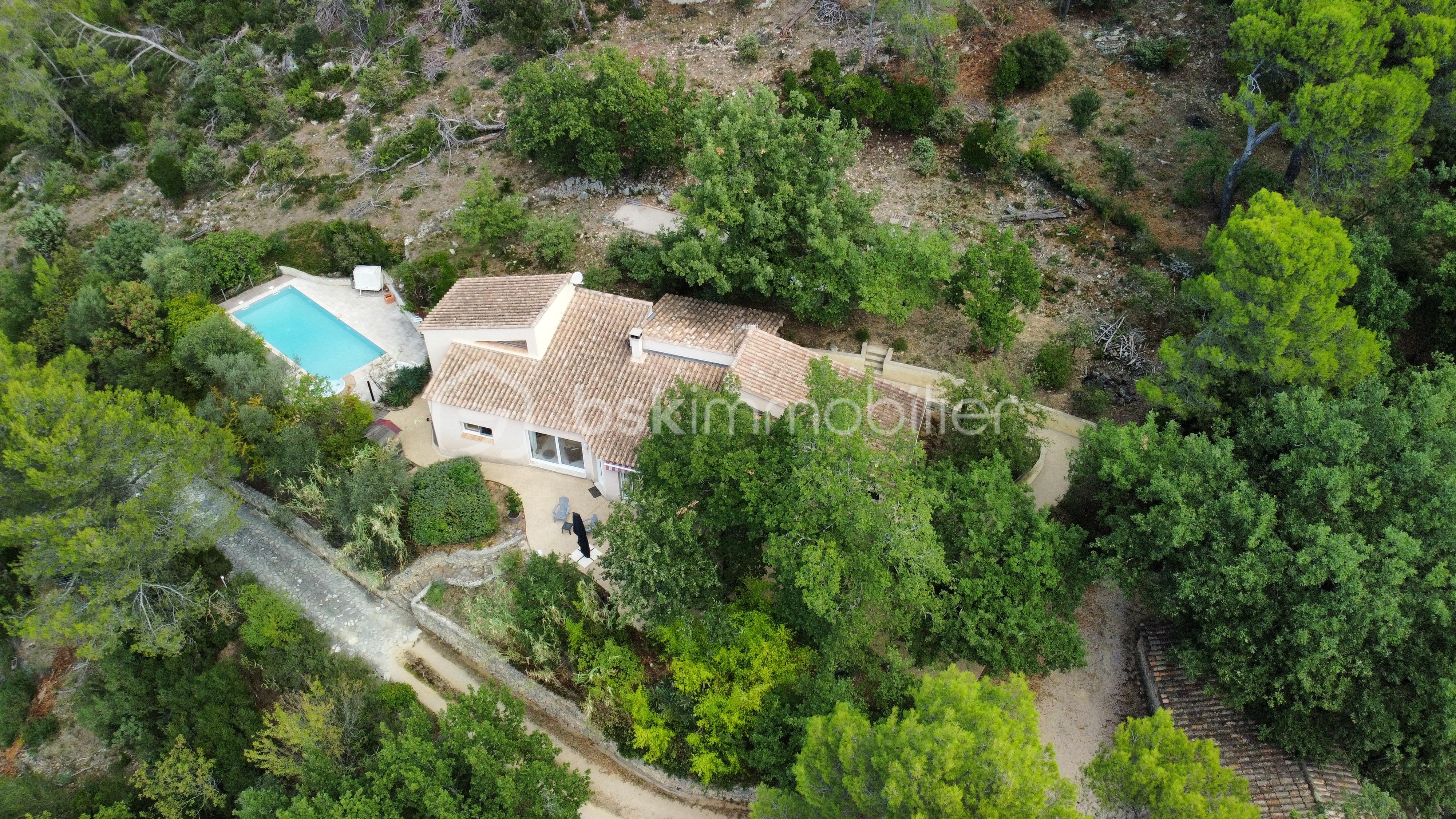 Maison d architecte de 164 m² - dji_fly_20250911_114026_21_1757583648887_photo_optimized.JPG