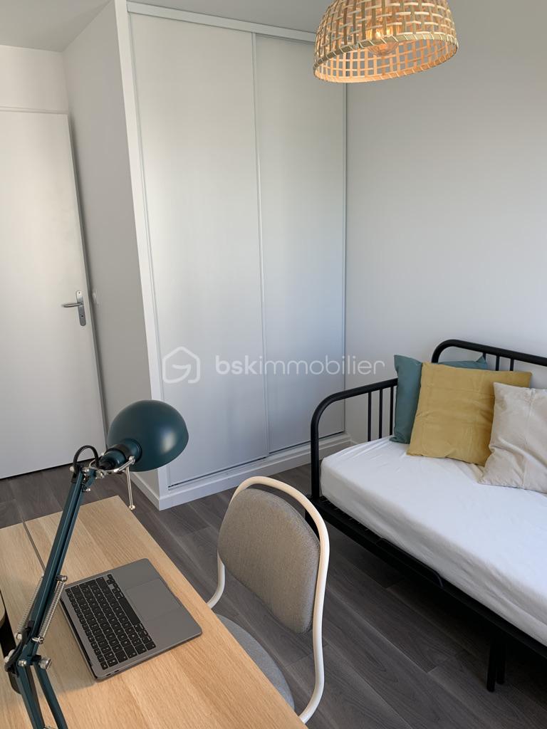 Appartement de 58 m² - CHAMBRE 4 MONTEVRAIN.jpg