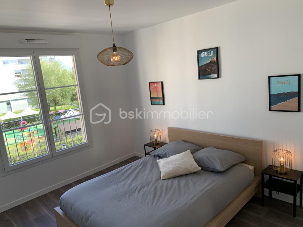 Appartement de 58 m² - CHAMBRE 1 MONTEVRAIN.jpg