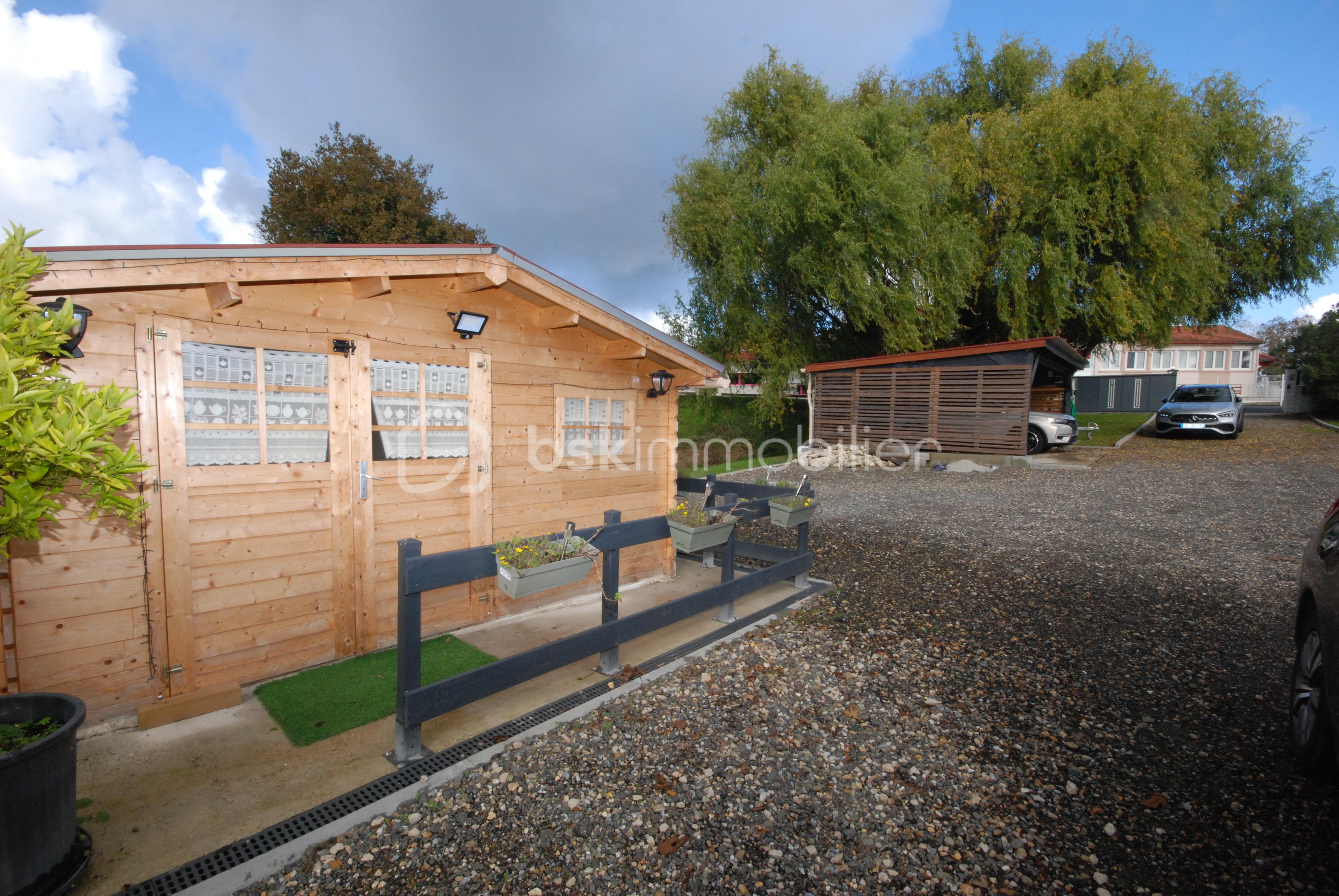 Demeure de 169 m² - PELLISSIER 10.JPG