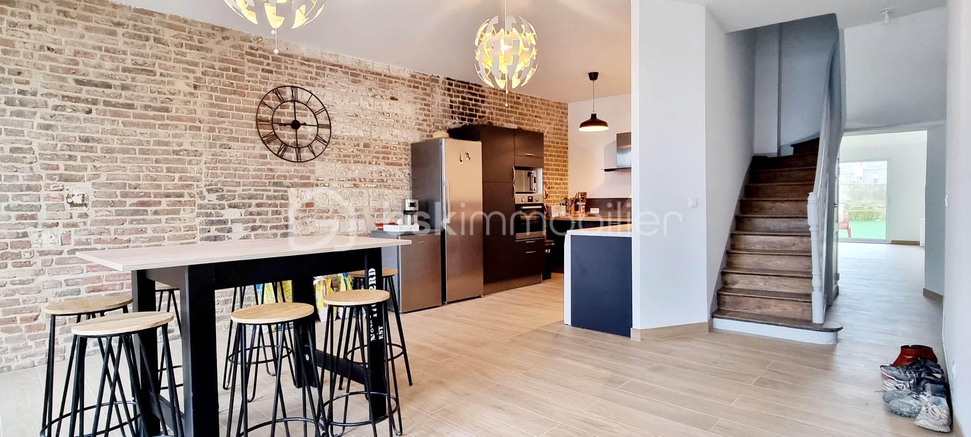 Maison de 130 m² - salle à manger cuisine.jpg