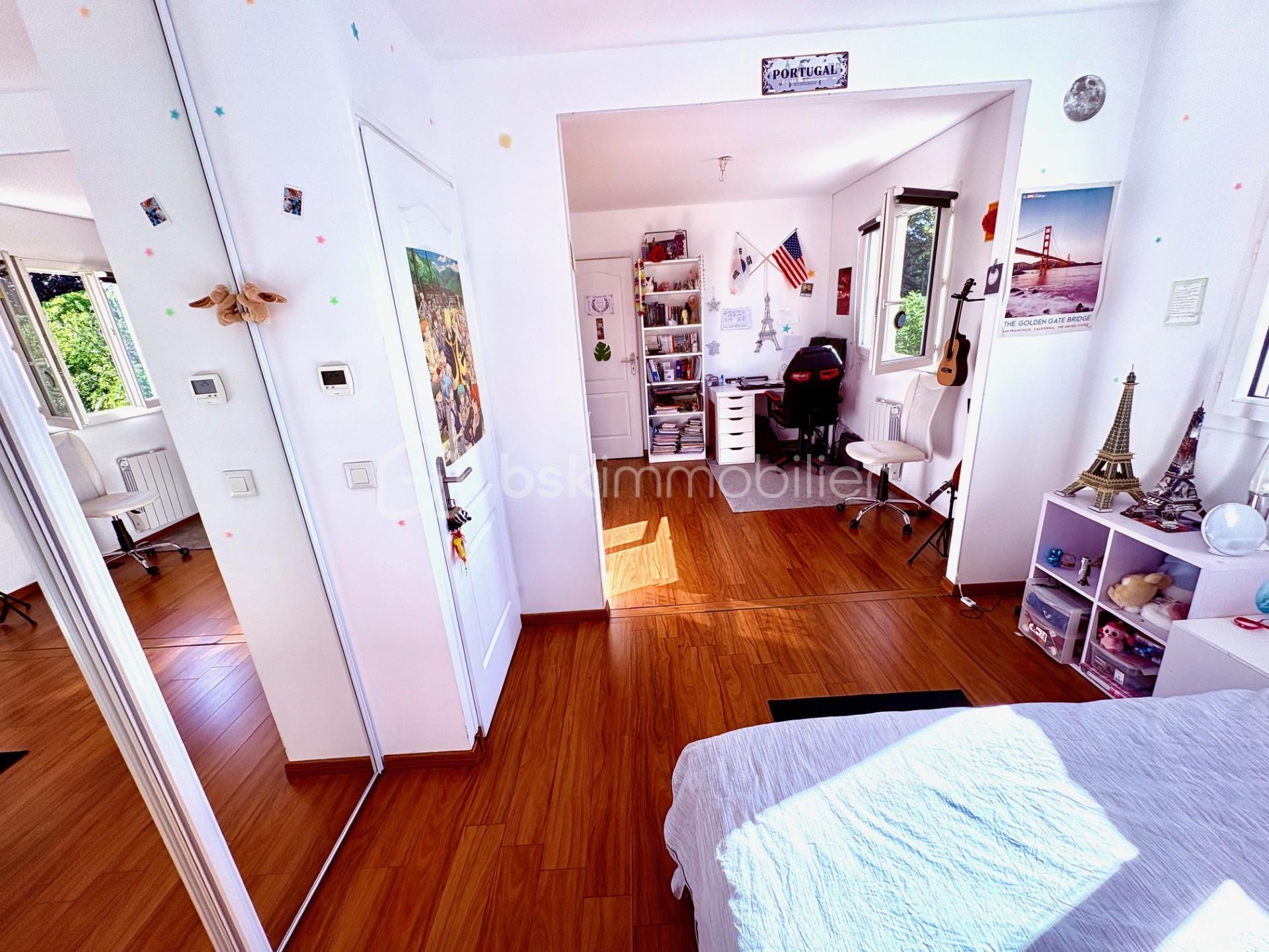 Maison de 120 m² - CHAMBRE.jpg