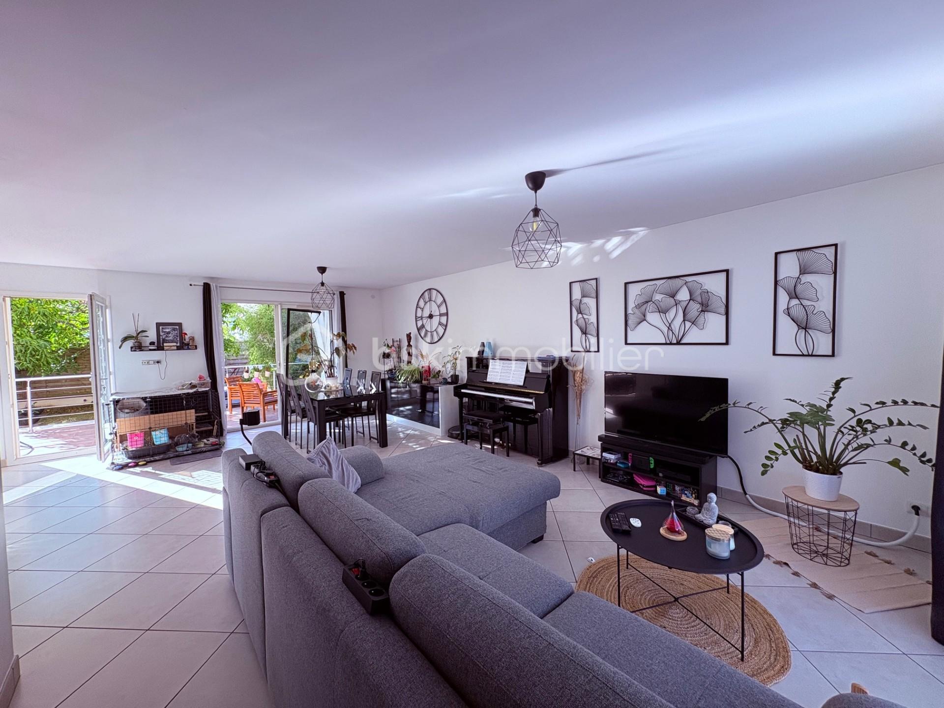 Maison de 120 m² - SEJOUR.jpg