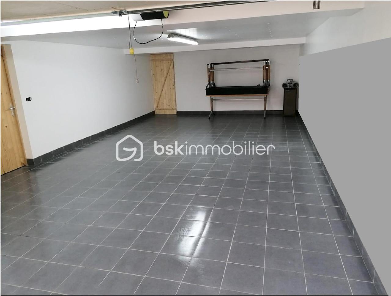 Maison de 120 m² - ngmKVV6tQCbNTWdSKN6wuc30hMRs5nPJ9pUTFB0b-branded.jpeg