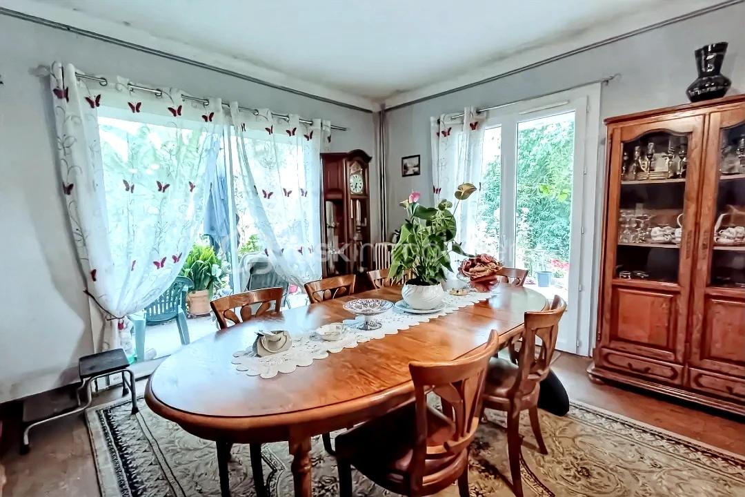 Maison de 145 m² - hoqi-9c8c10415d0f42d386b5b6e405f43895.jpg