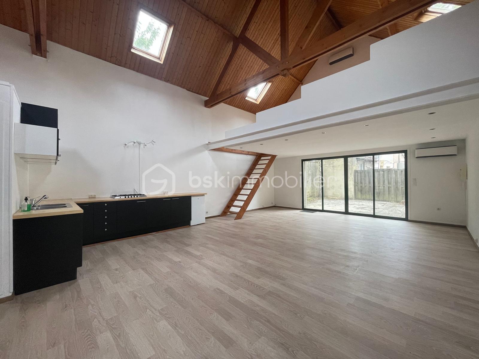 Loft de 100 m² - IMG-20250917-WA0016.jpg