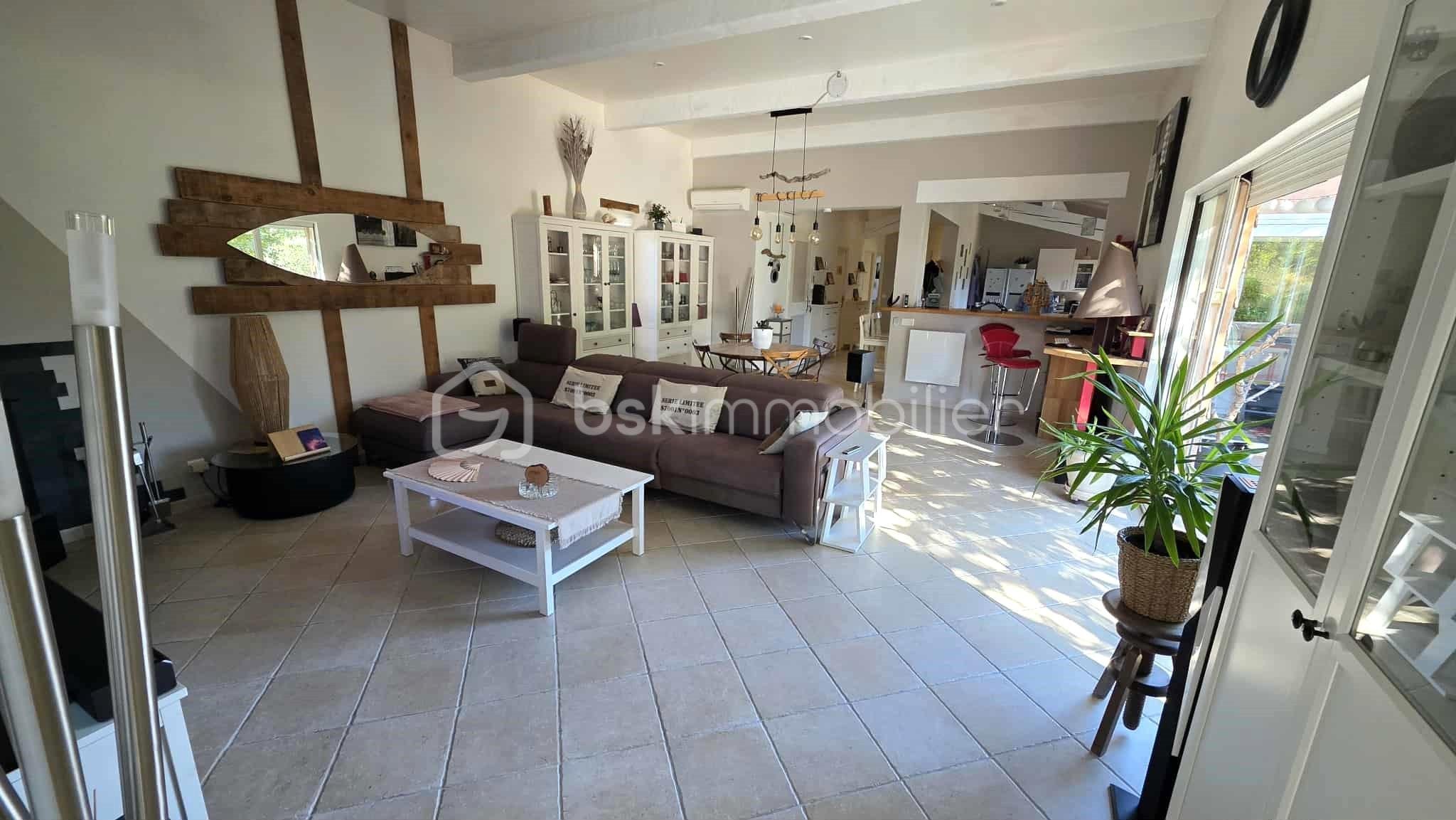 Maison traditionnelle de 140 m² - 2.jpg