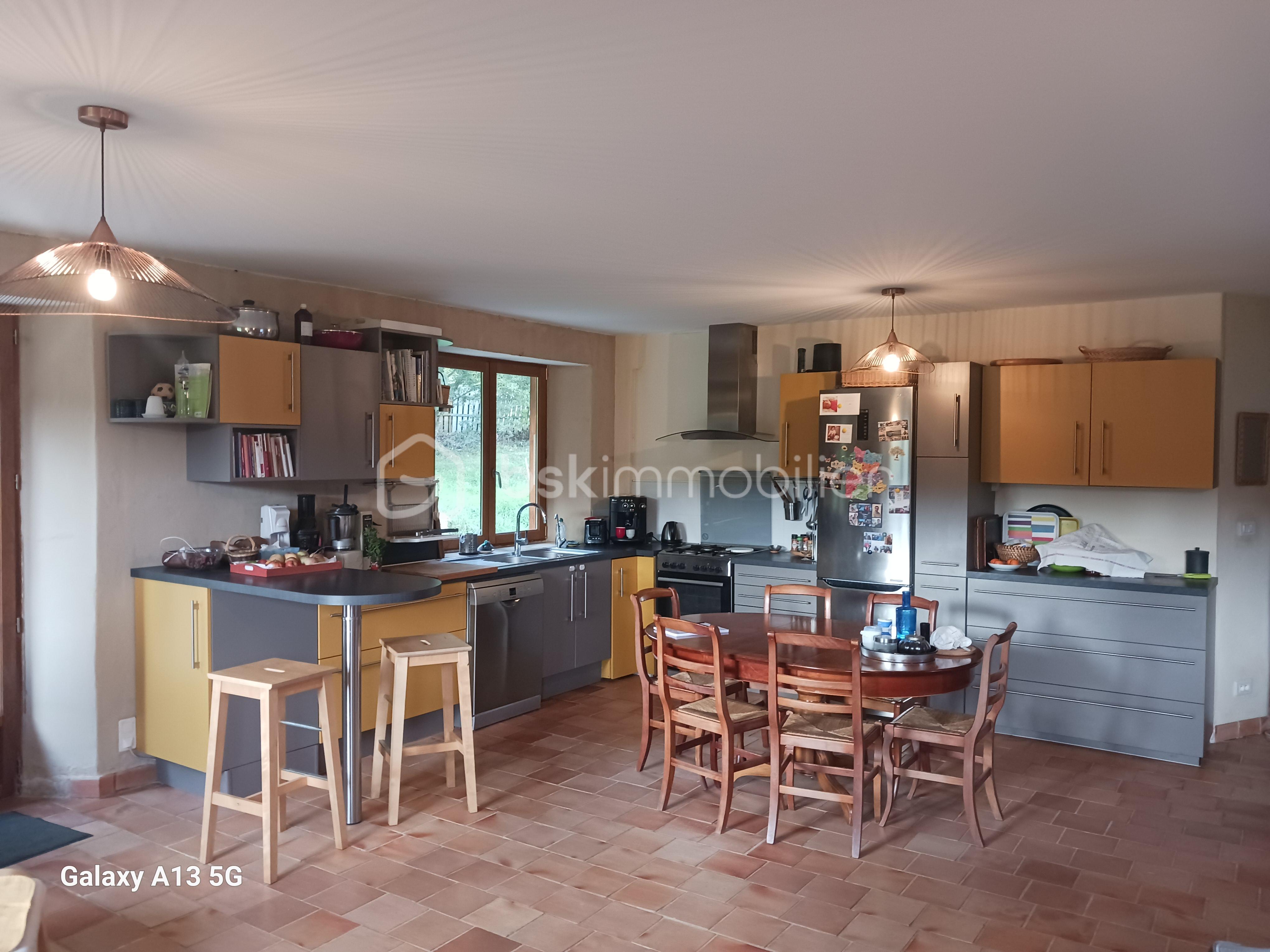 Maison de 212 m² - 20251015_101103.jpg
