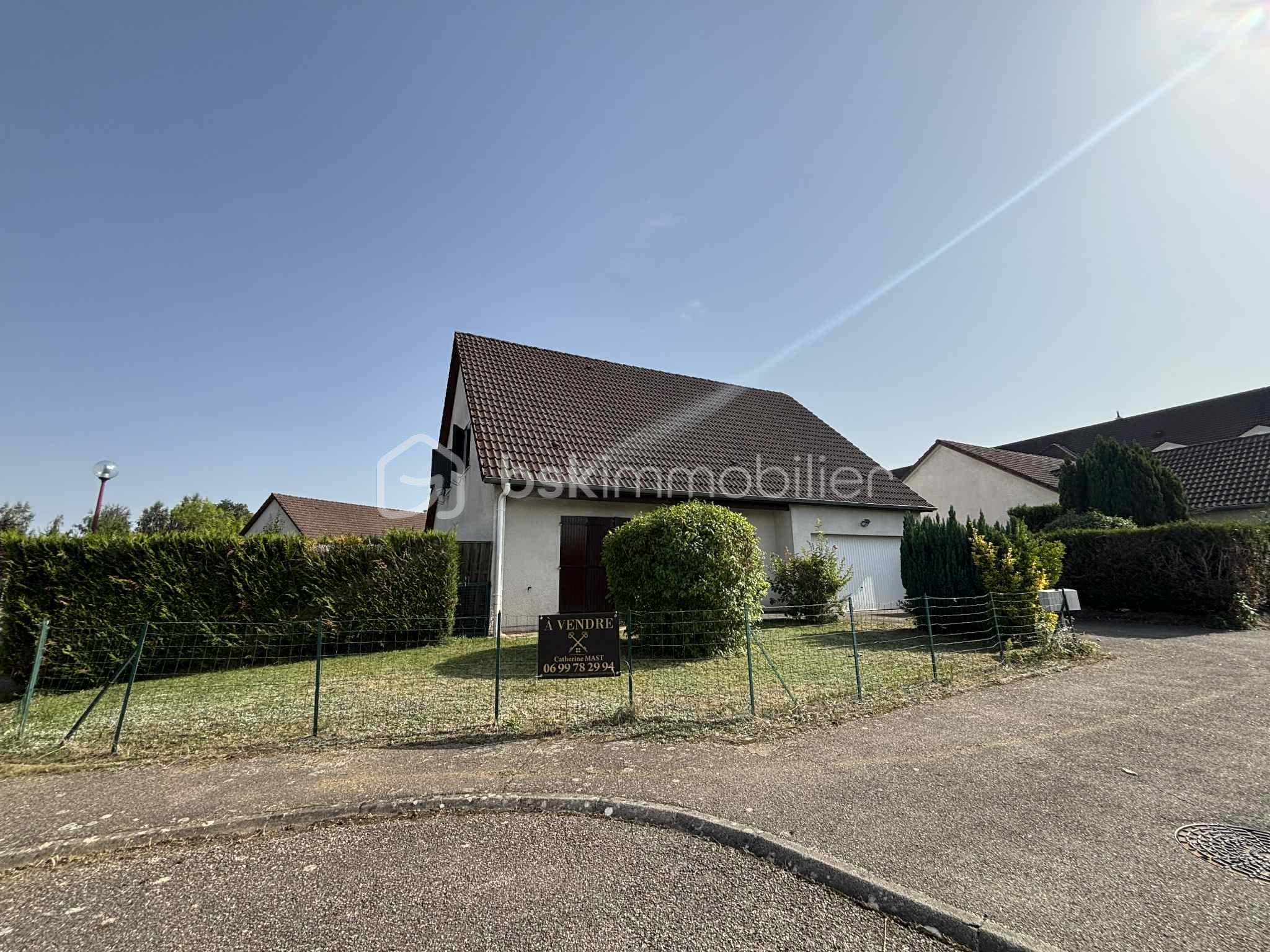 Maison traditionnelle de 165,87 m² - dc2900ee-5666-413c-aeec-e58fab6ceb83.jpeg