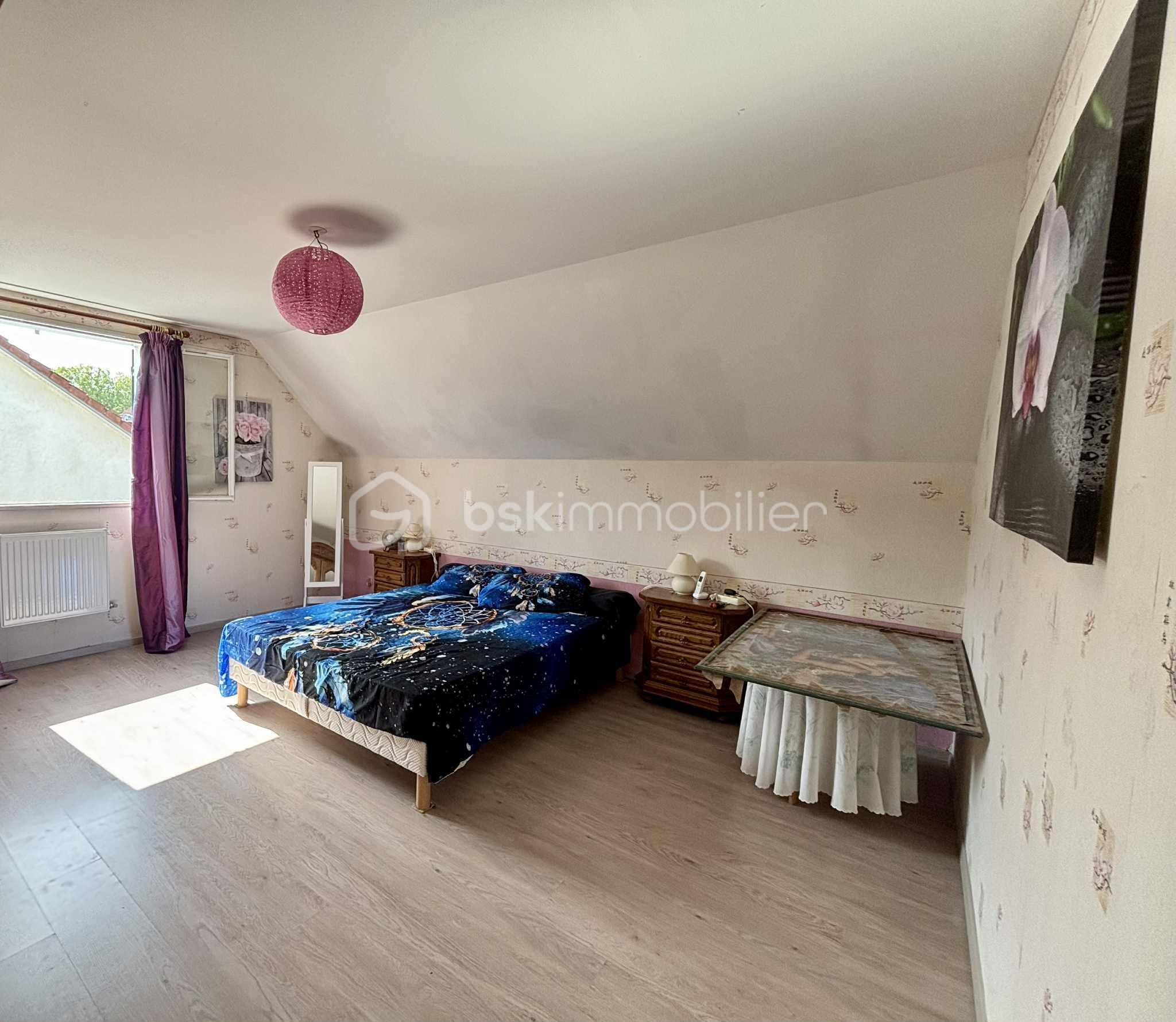 Maison traditionnelle de 165,87 m² - 2be6d12a-47ee-461d-bdee-8a06e6aafba6.jpeg