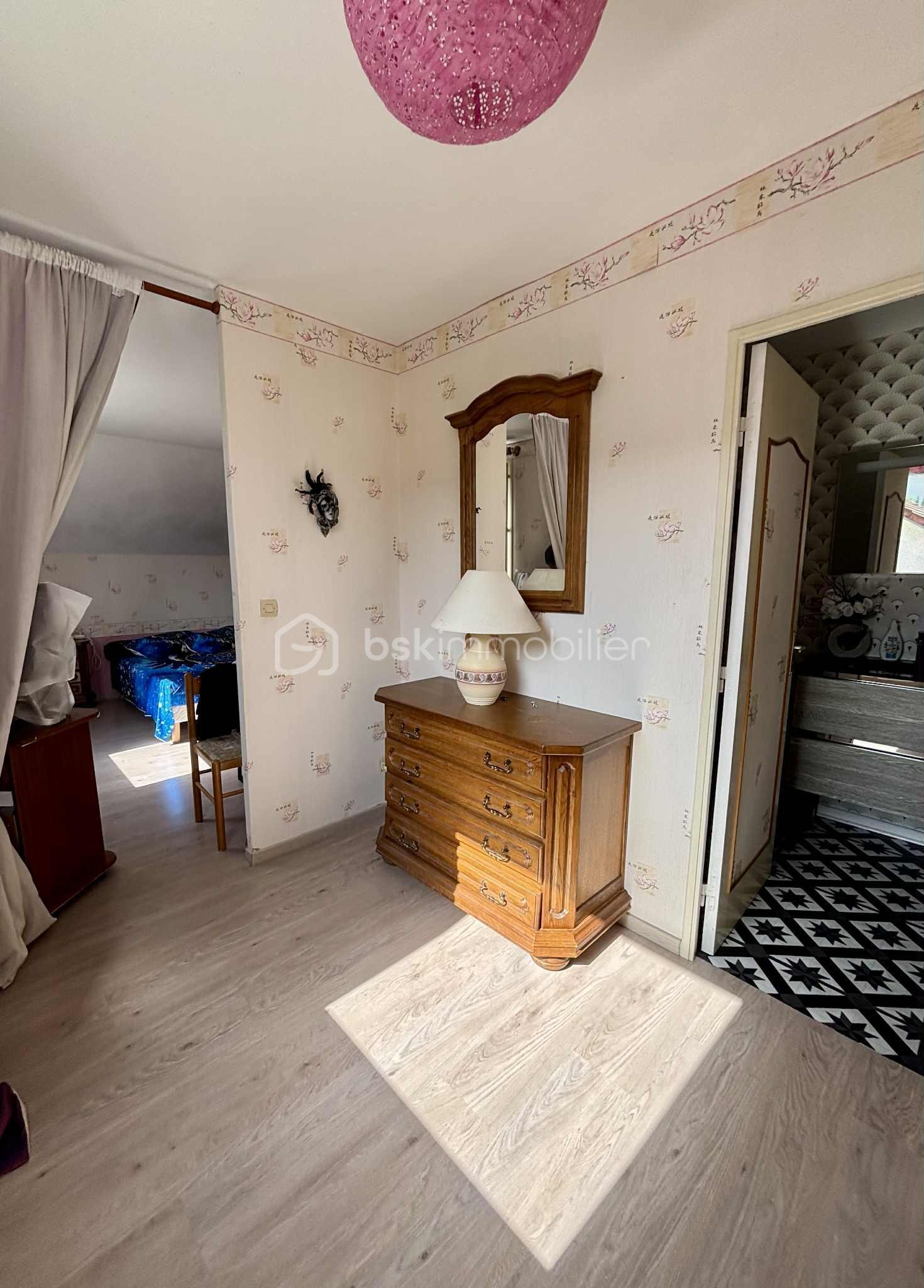 Maison traditionnelle de 165,87 m² - c2fd3430-ee51-480f-ac07-be1f77b4e9e7.jpeg