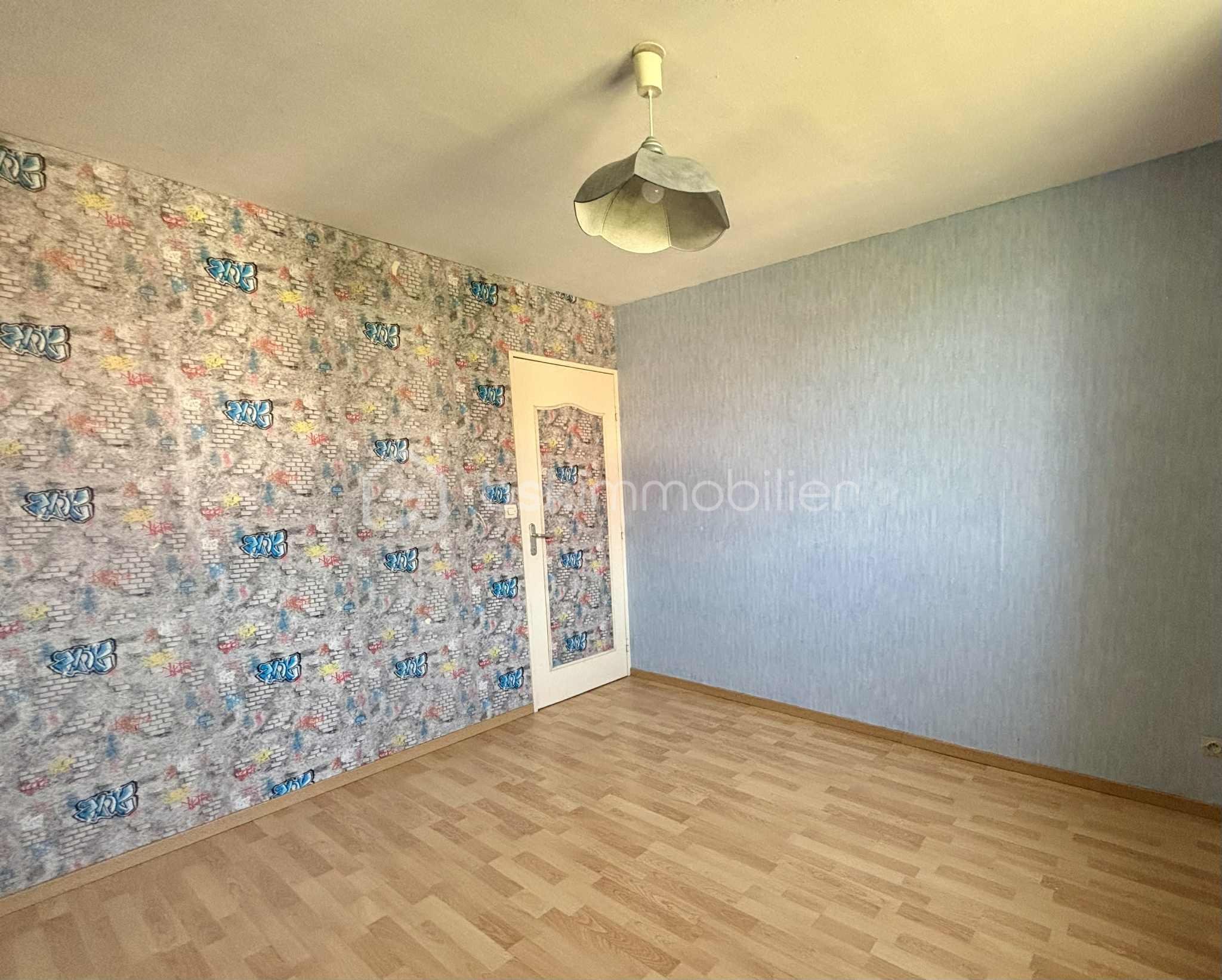 Maison traditionnelle de 165,87 m² - c3a0e8c4-483e-4f8c-9377-646a264802b3.jpeg