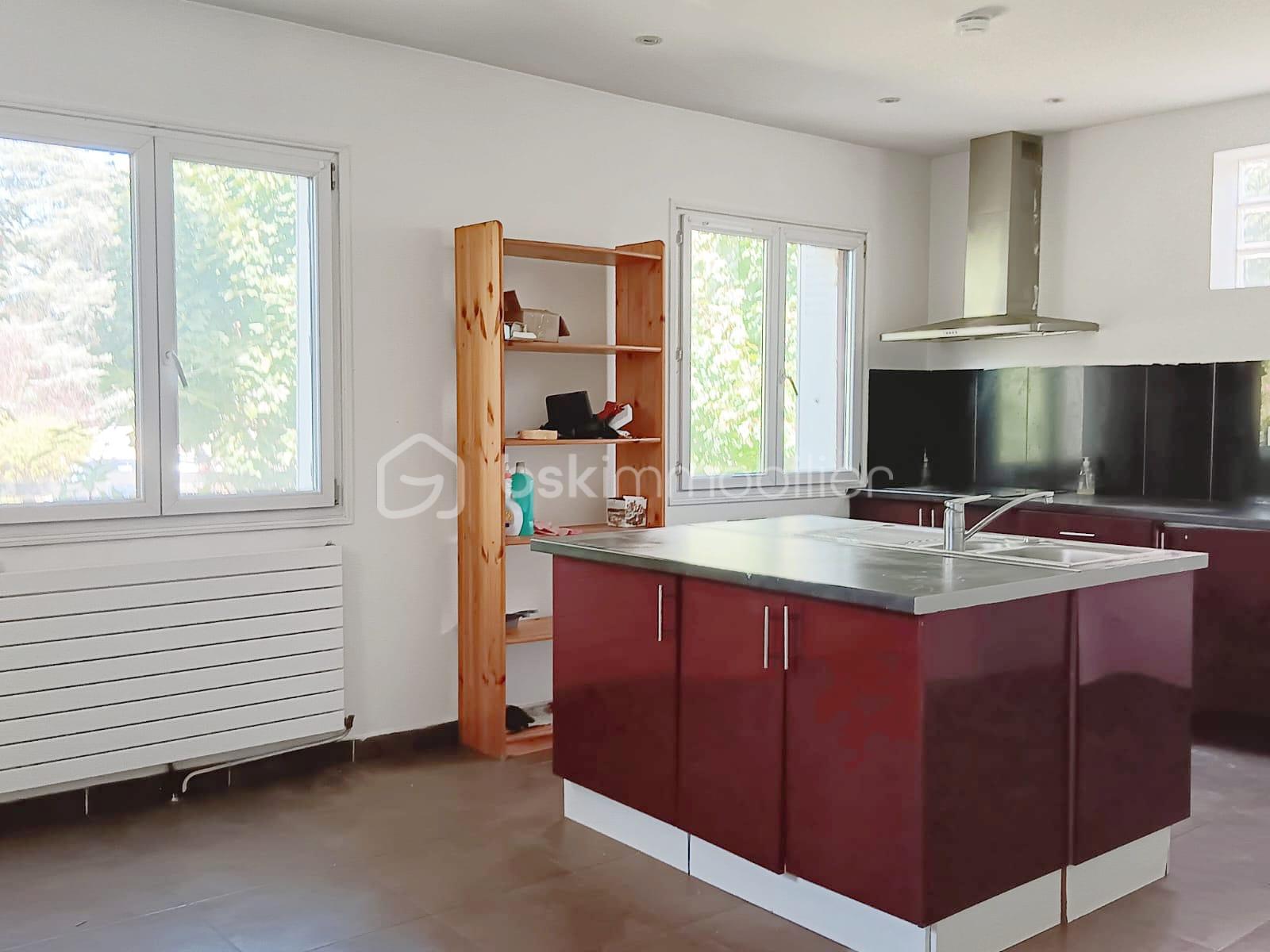 Maison en pierre de 126 m² - 2.jpg