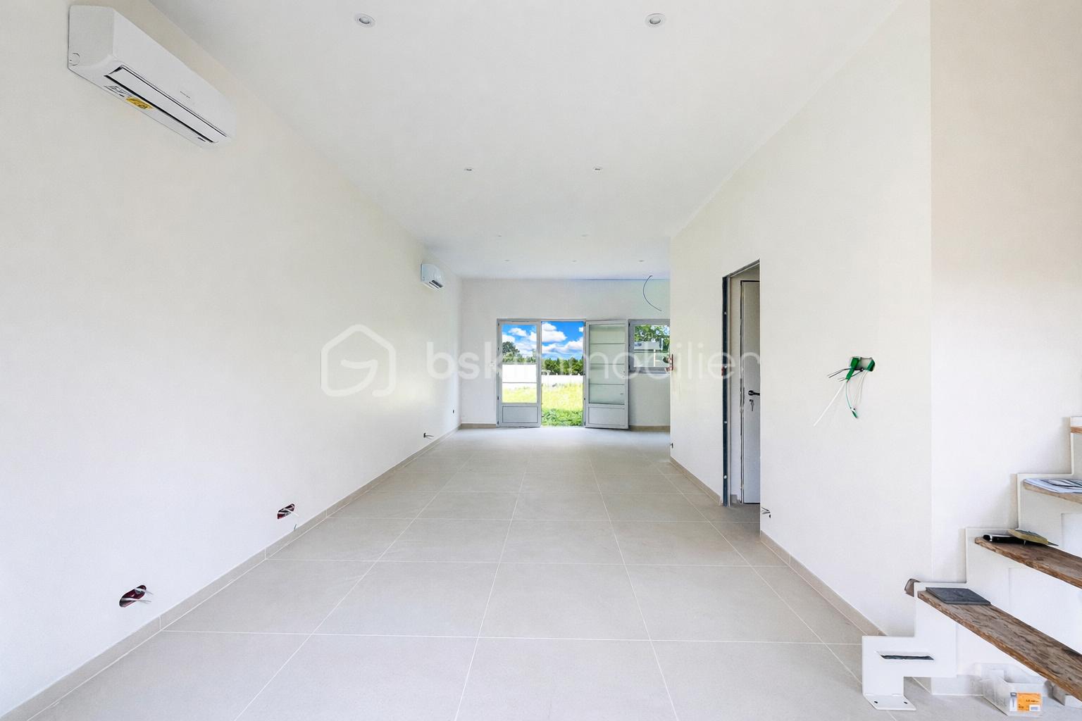 Duplex de 88 m² - 2AA00F6F-3EFB-4AF0-8A8D-31268EA859B7.PNG