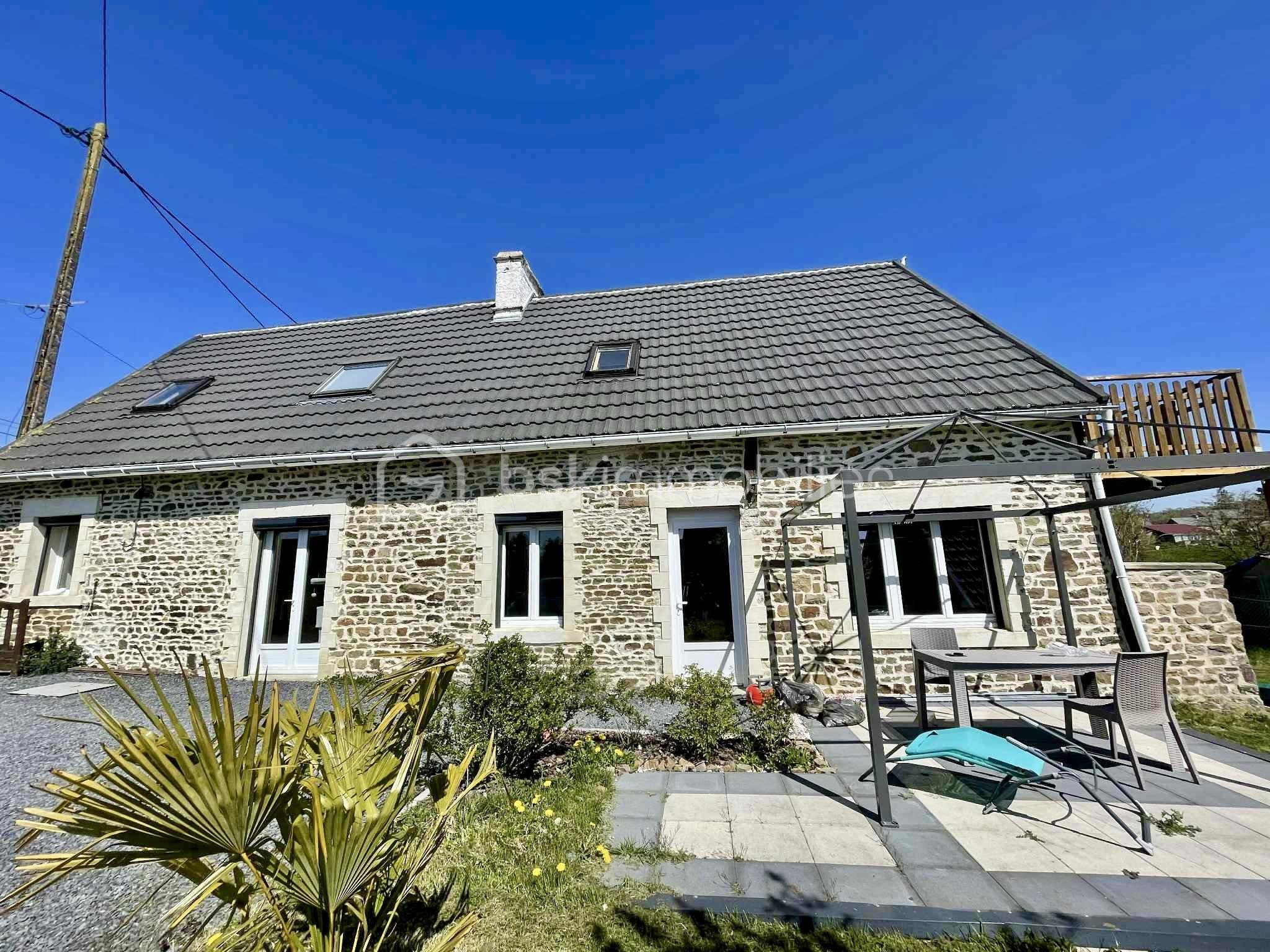 Maison de 131,40 m² - att.aSo2gIEKggLbTtpcsuf-C4uoq-d69TH-4fHktNmqcLA.jpg