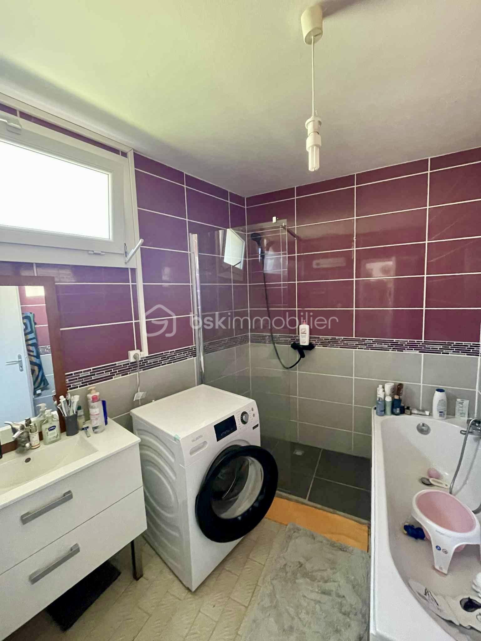 Maison de 131,40 m² - att.0FwXJNDG5qOWZAGK1wu1ZVr_mYTKJ4vwkSWC9Vsp9sM.jpg